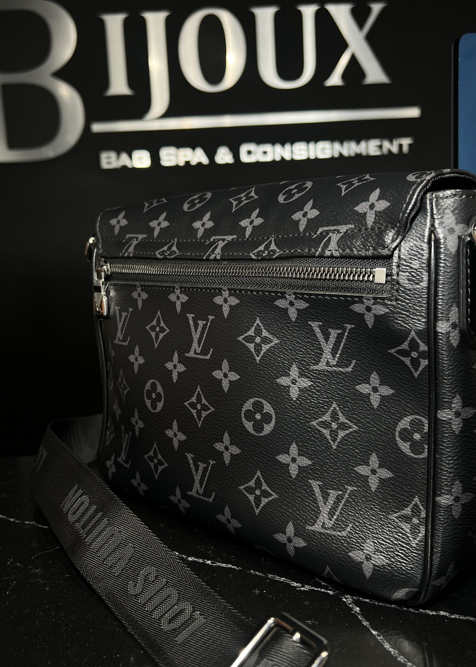Louis Vuitton SOLD - Louis Vuitton District PM Eclipse