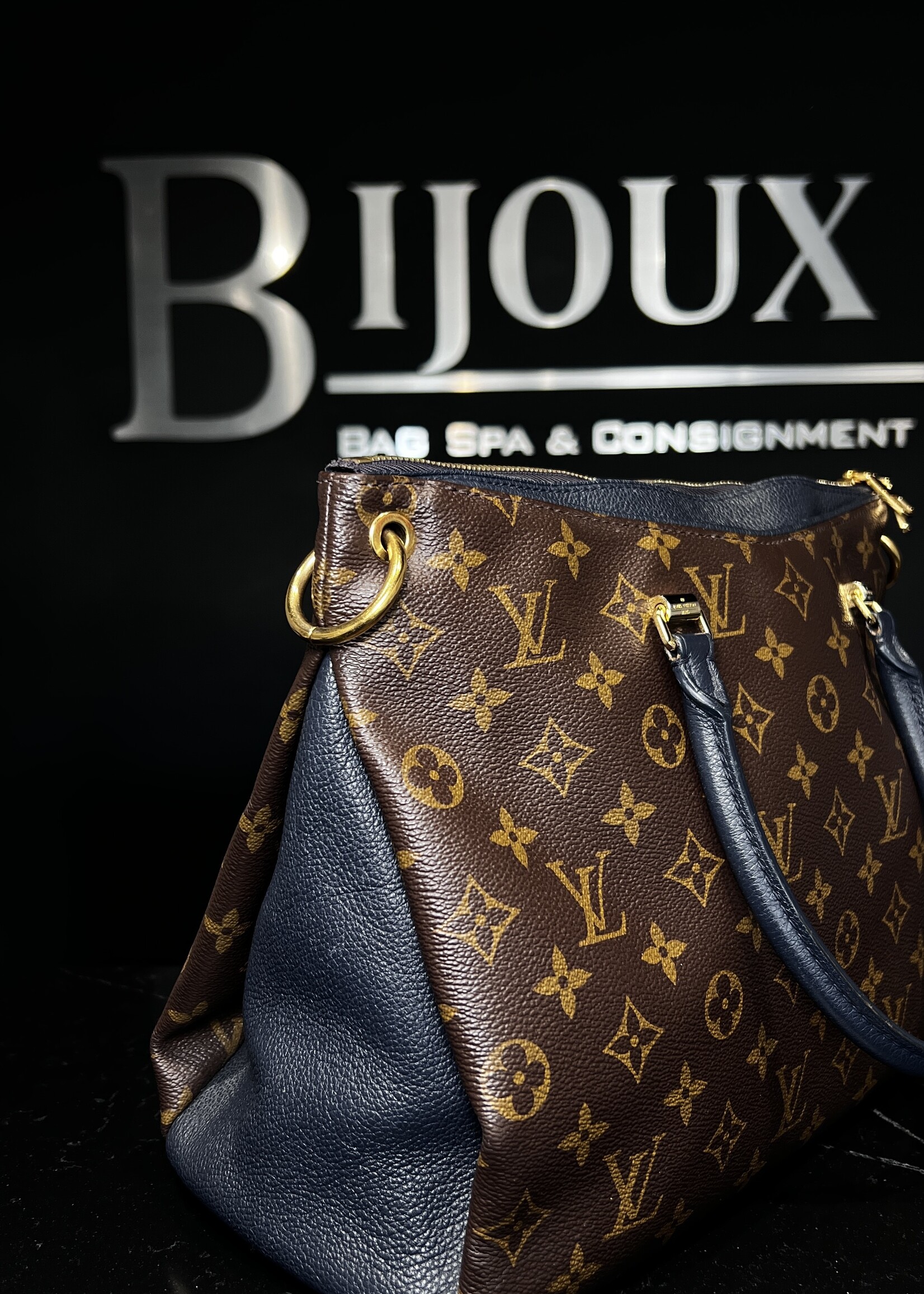 Louis Vuitton SOLD - Louis Vuitton Navy Pallas