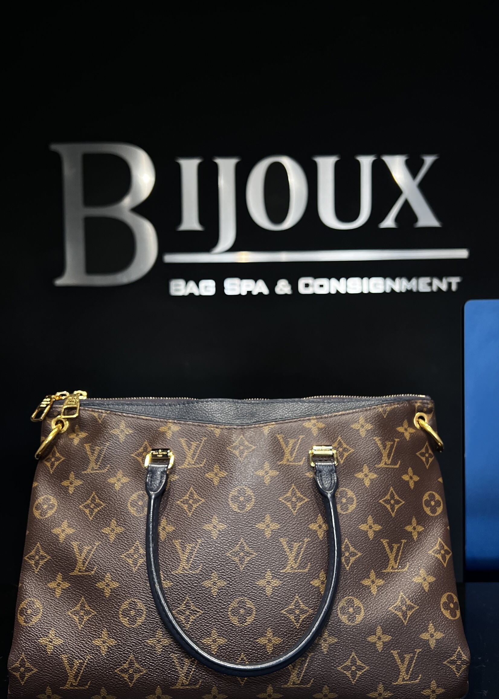 Louis Vuitton SOLD - Louis Vuitton Navy Pallas