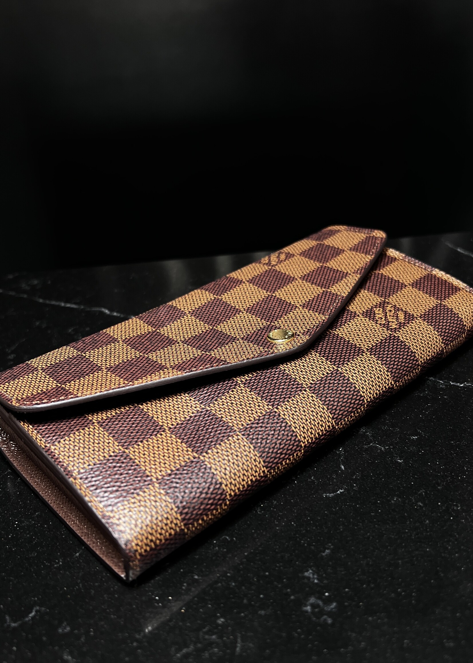 Louis Vuitton Louis Vuitton Sarah Wallet