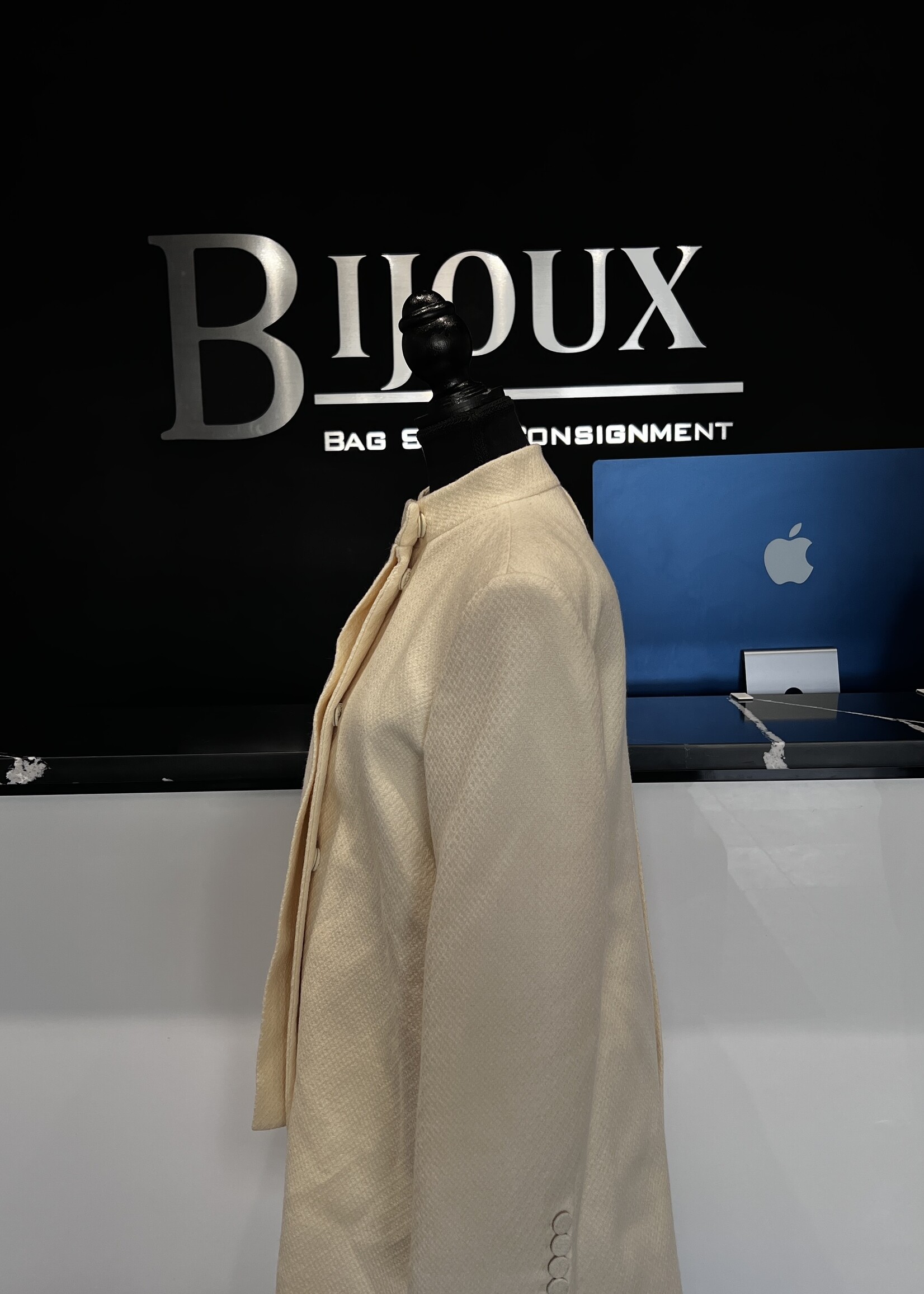 Gucci Gucci Ivory  Pleated Wool Coat