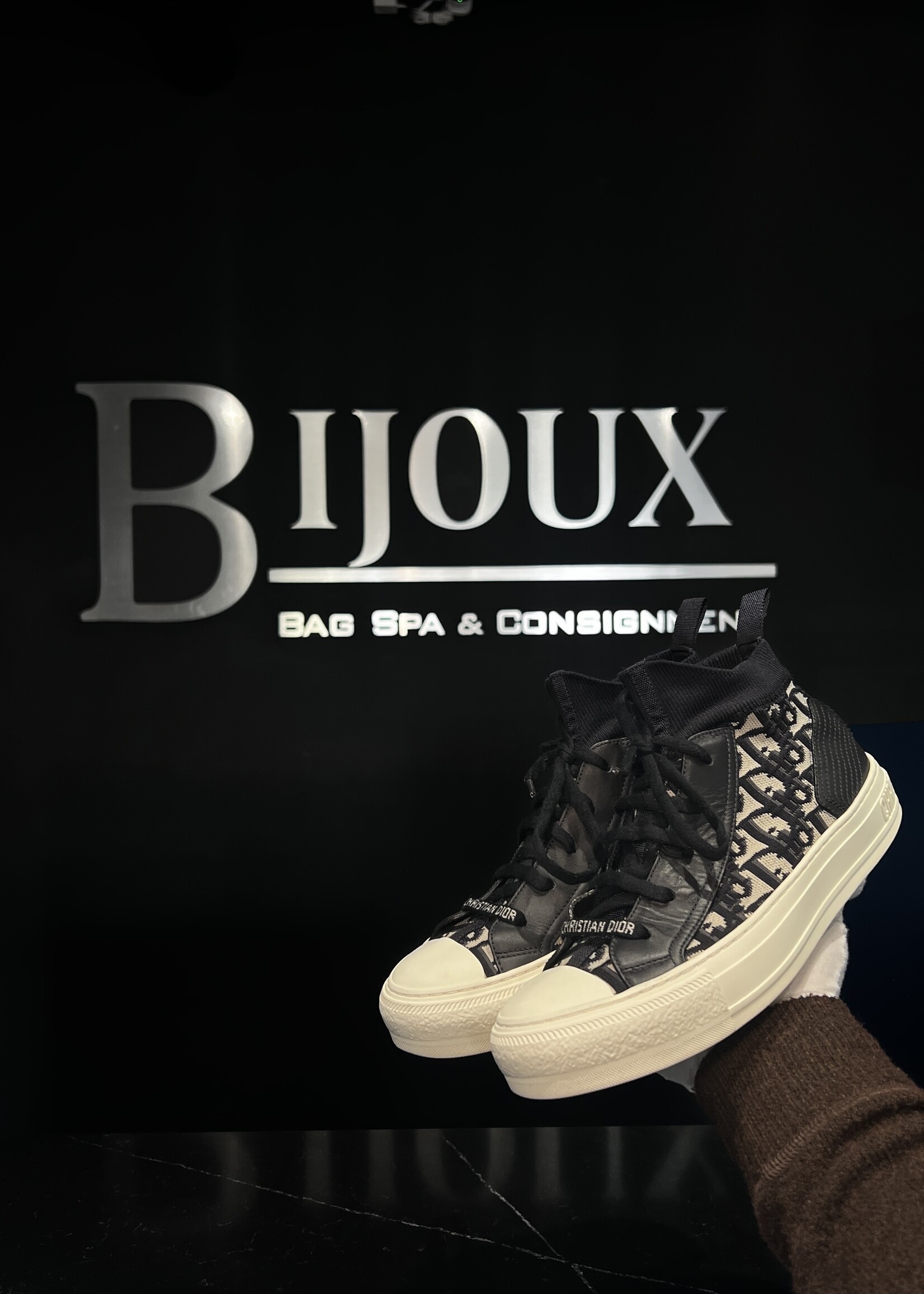 Christian Dior Dior Walkin Sneakers