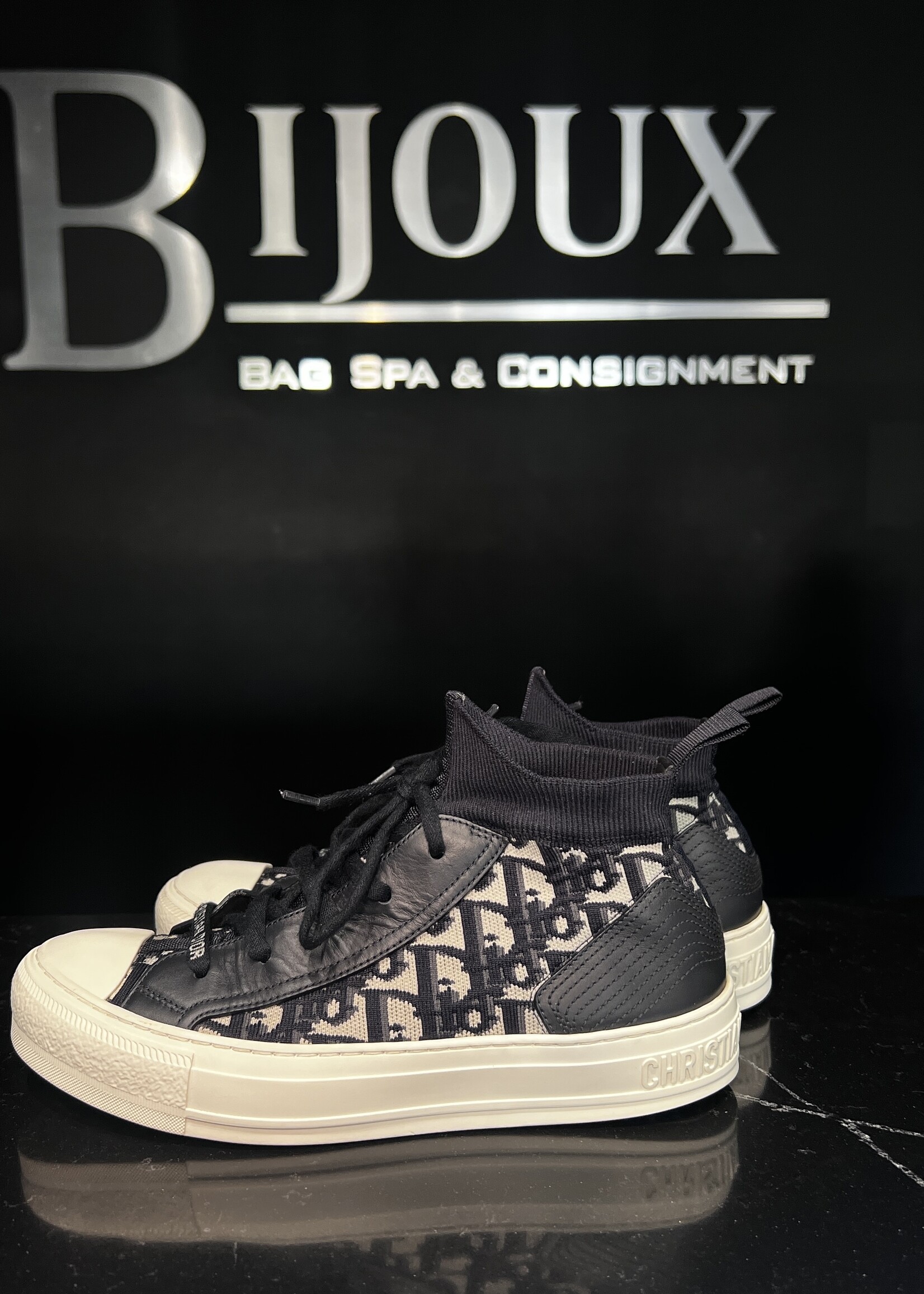 Christian Dior Dior Walkin Sneakers