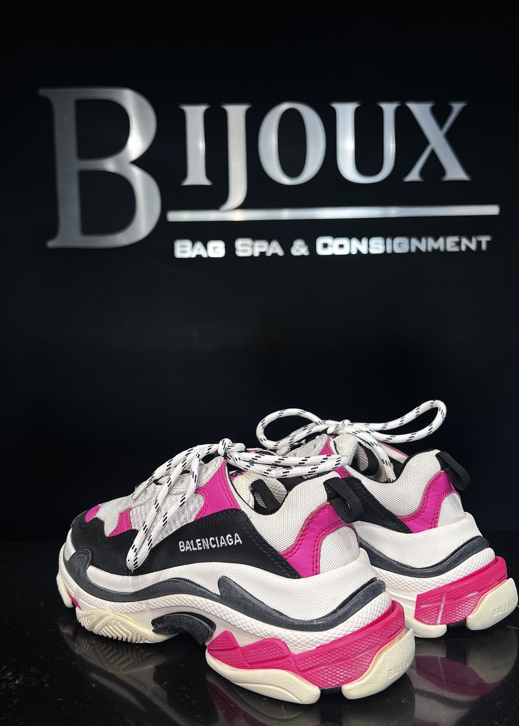 Balenciaga Balenciaga Pink Sneakers 37