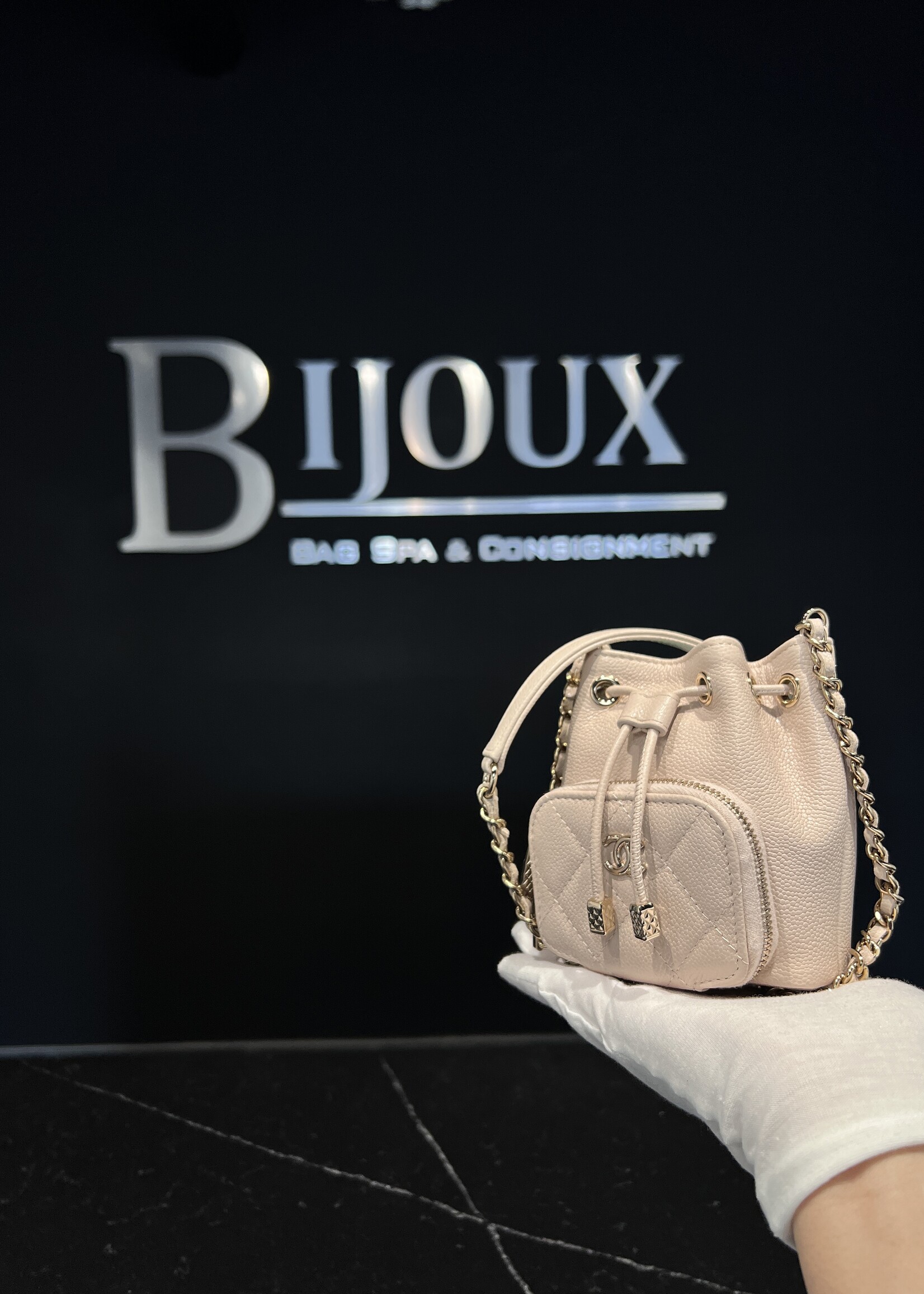 Chanel Chanel Mini Business Affinity Bucket