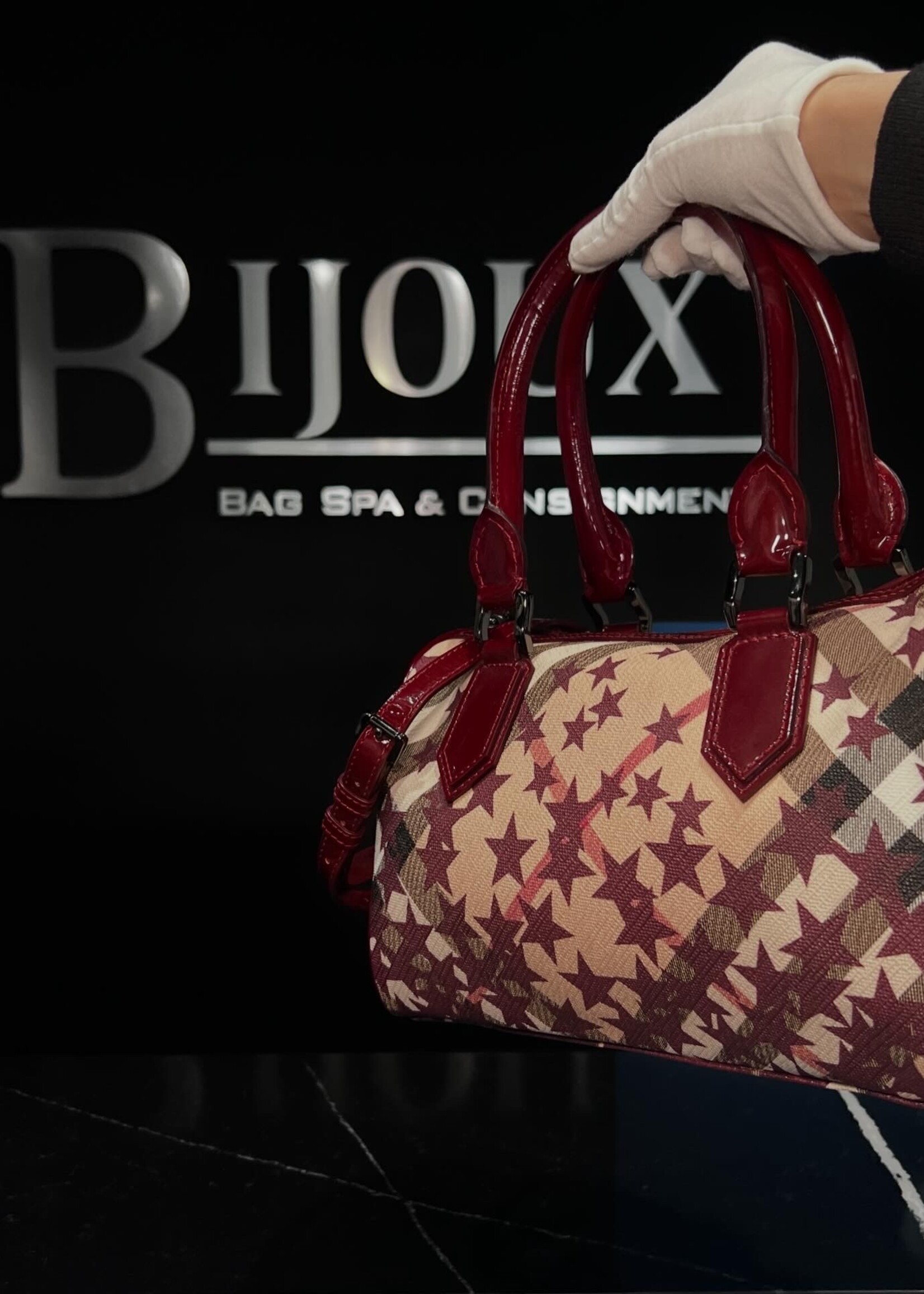 Burberry SOLD- Burberry Small Nova Check Stars