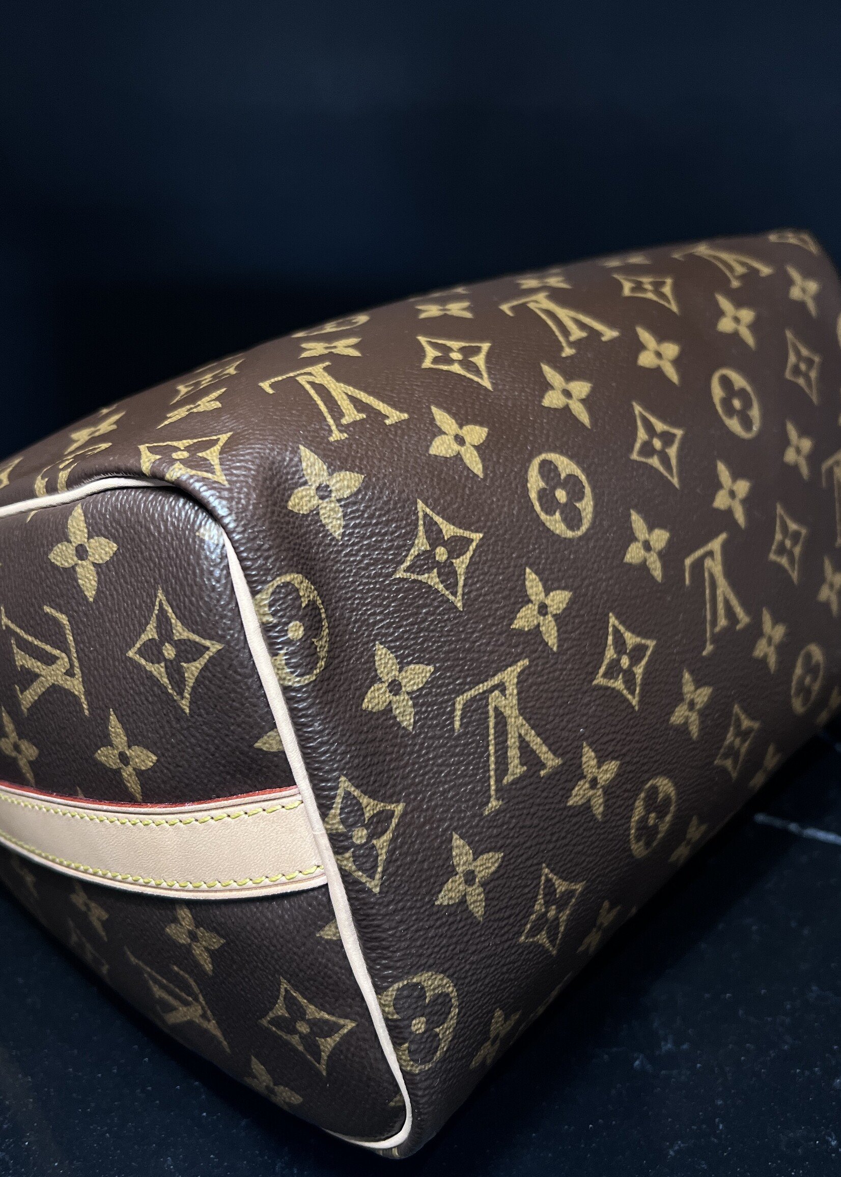Louis Vuitton SOLD - Louis Vuitton 25 Monogram Bandouliere