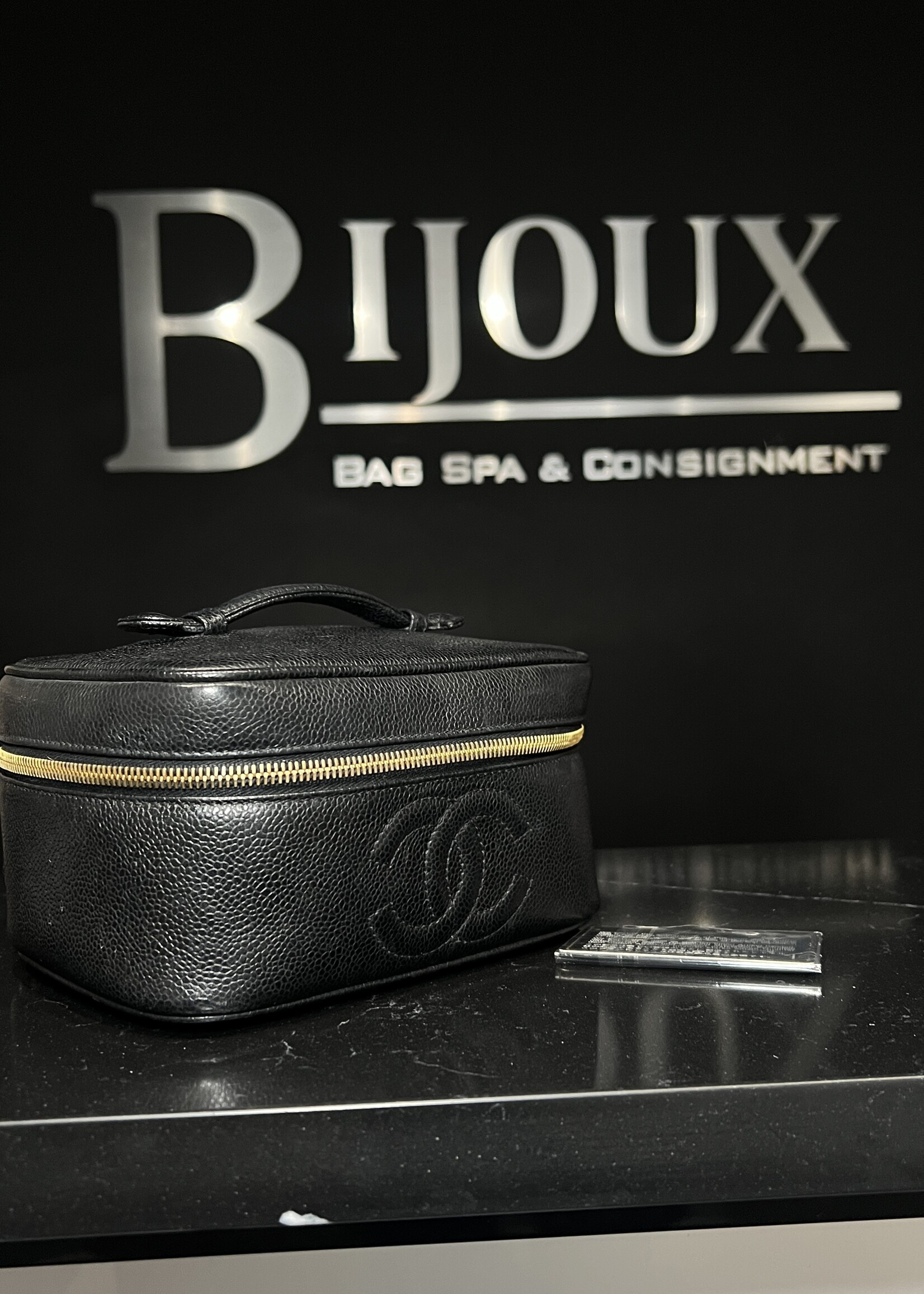 Chanel Chanel Caviar Vanity