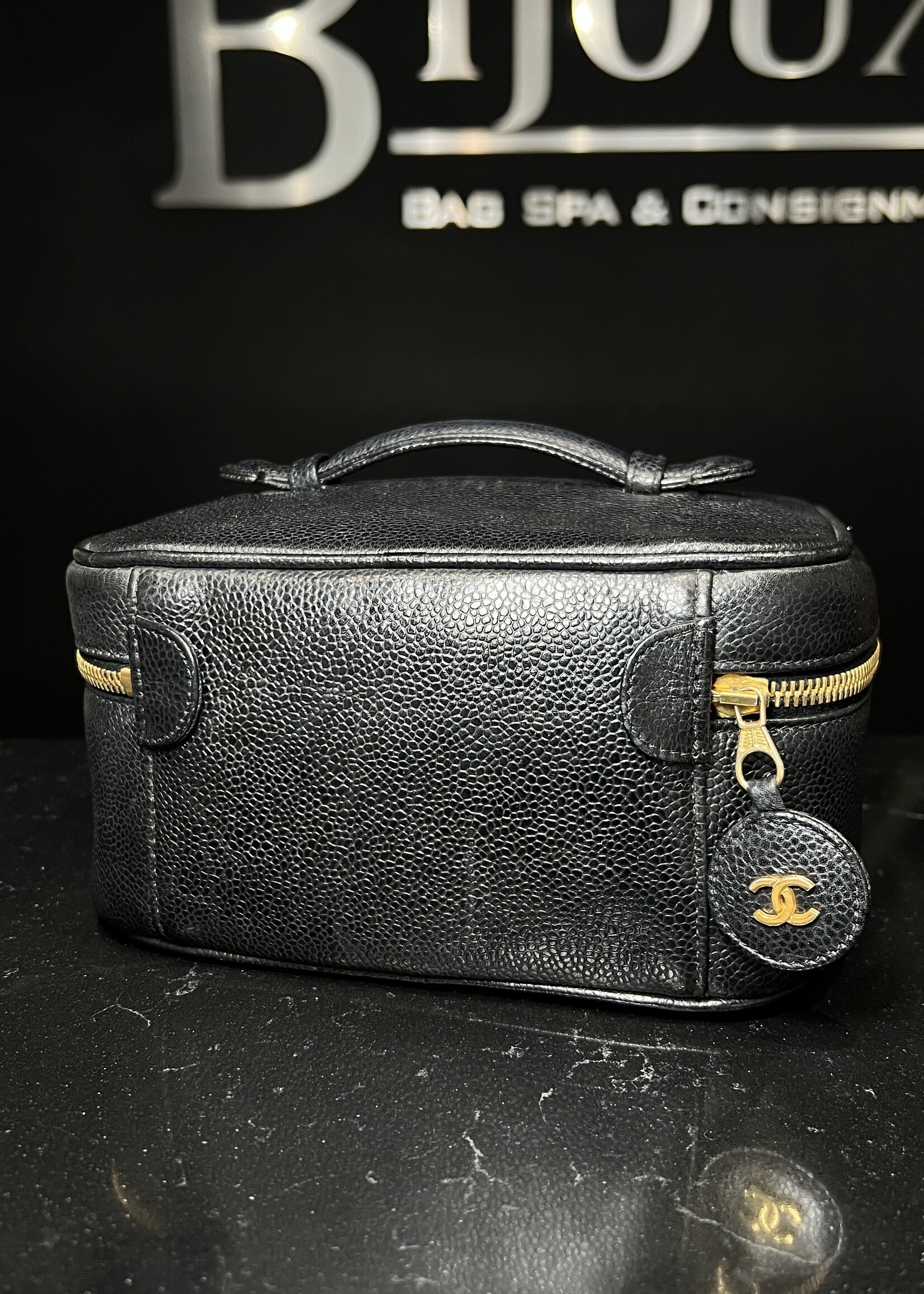 Chanel Chanel Caviar Vanity