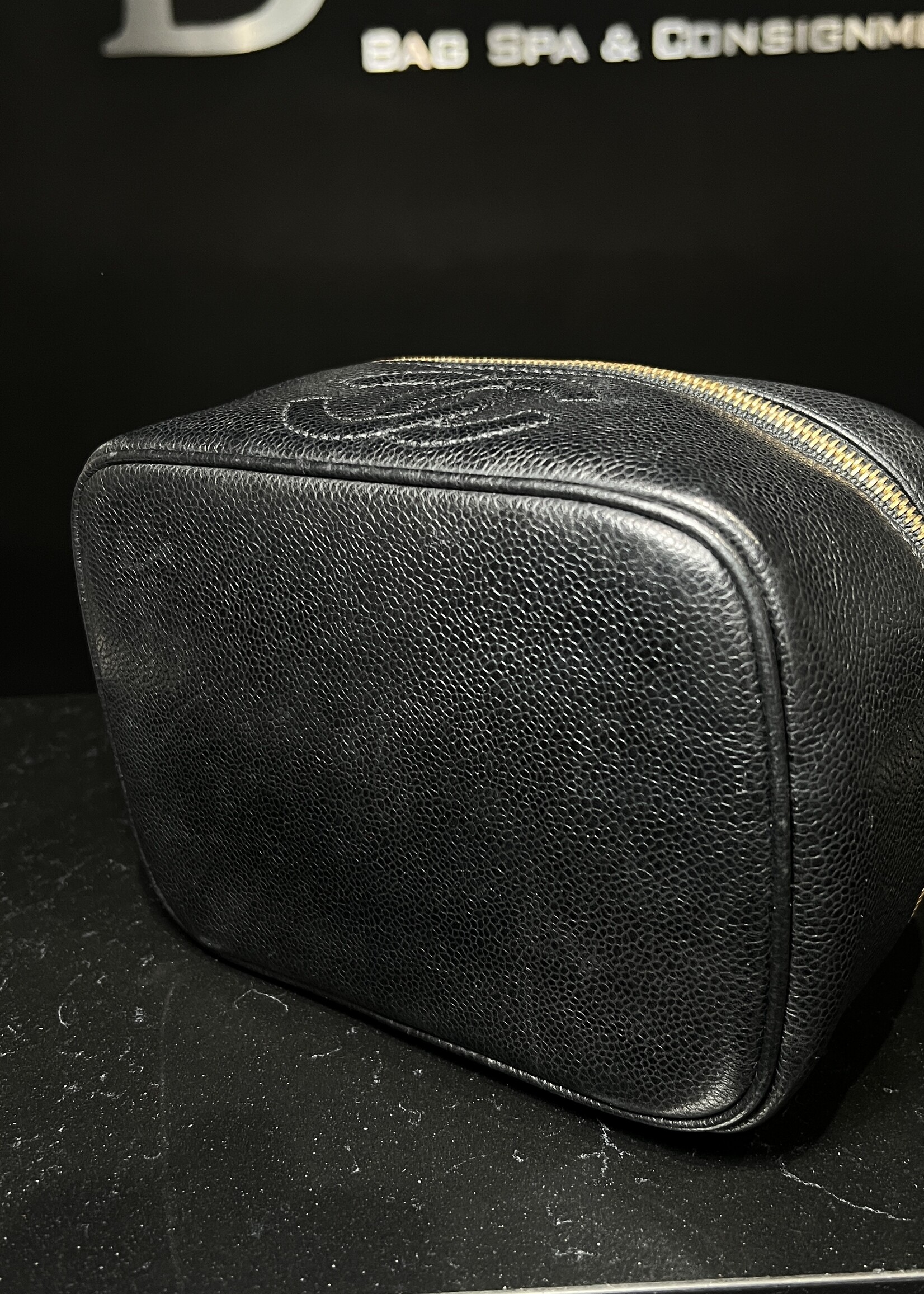 Chanel Chanel Caviar Vanity