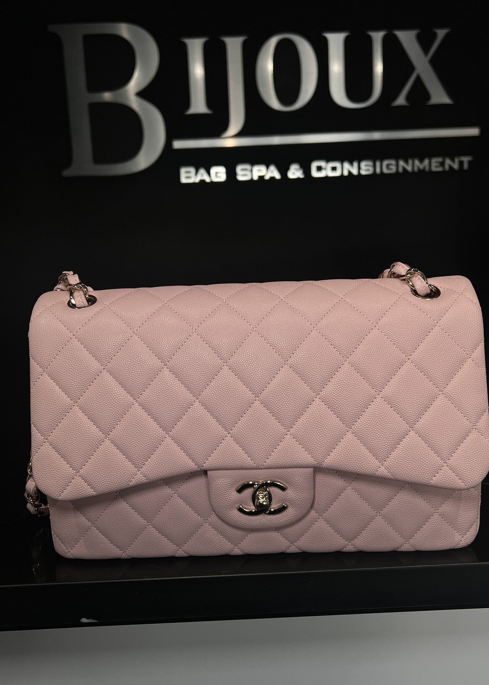 Chanel Chanel Jumbo Caviar Pink GHW