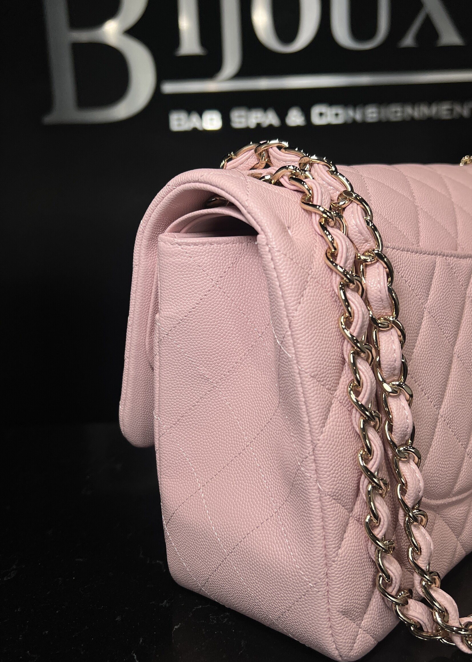 Chanel Chanel Jumbo Caviar Pink GHW