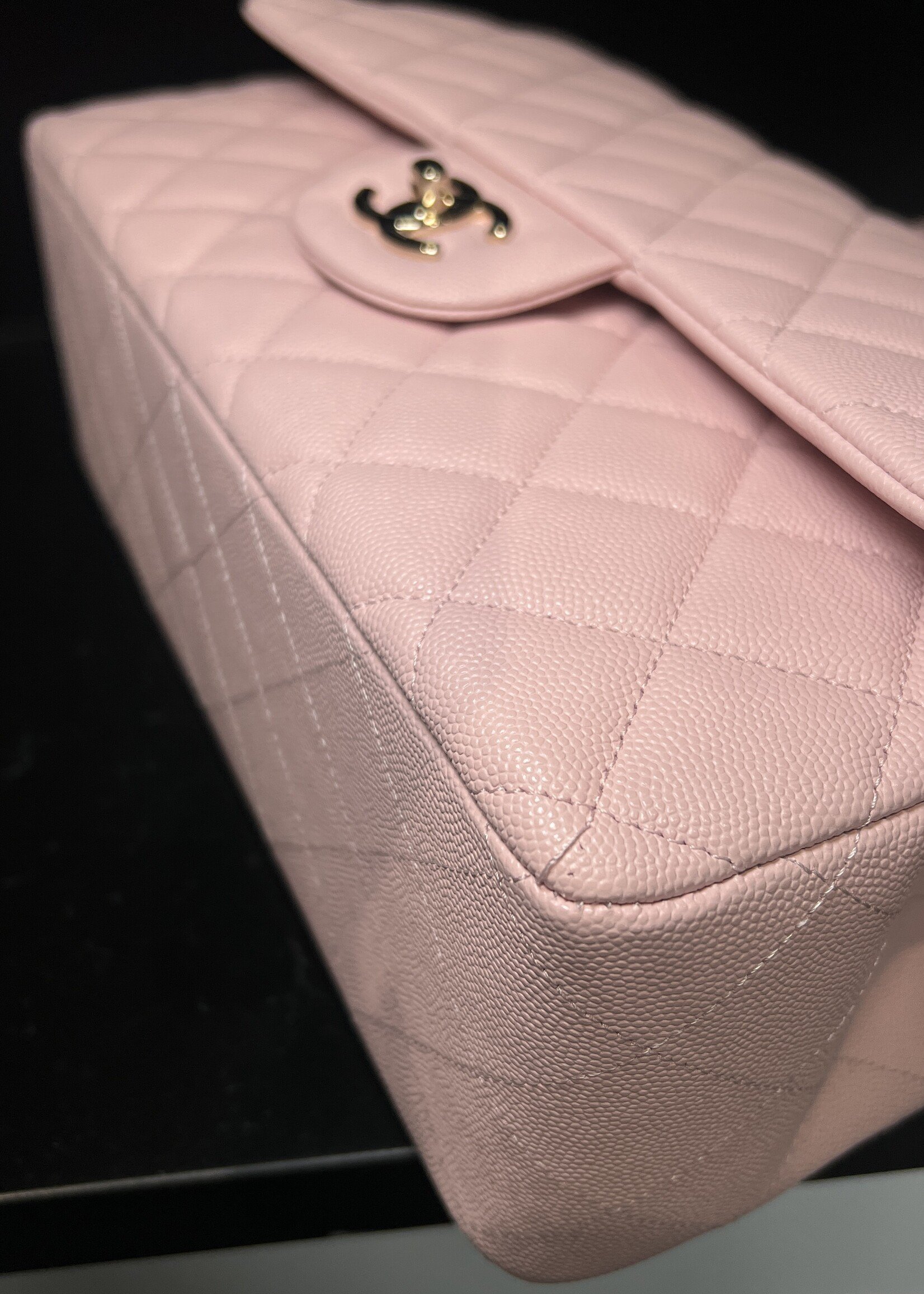 Chanel Chanel Jumbo Caviar Pink GHW