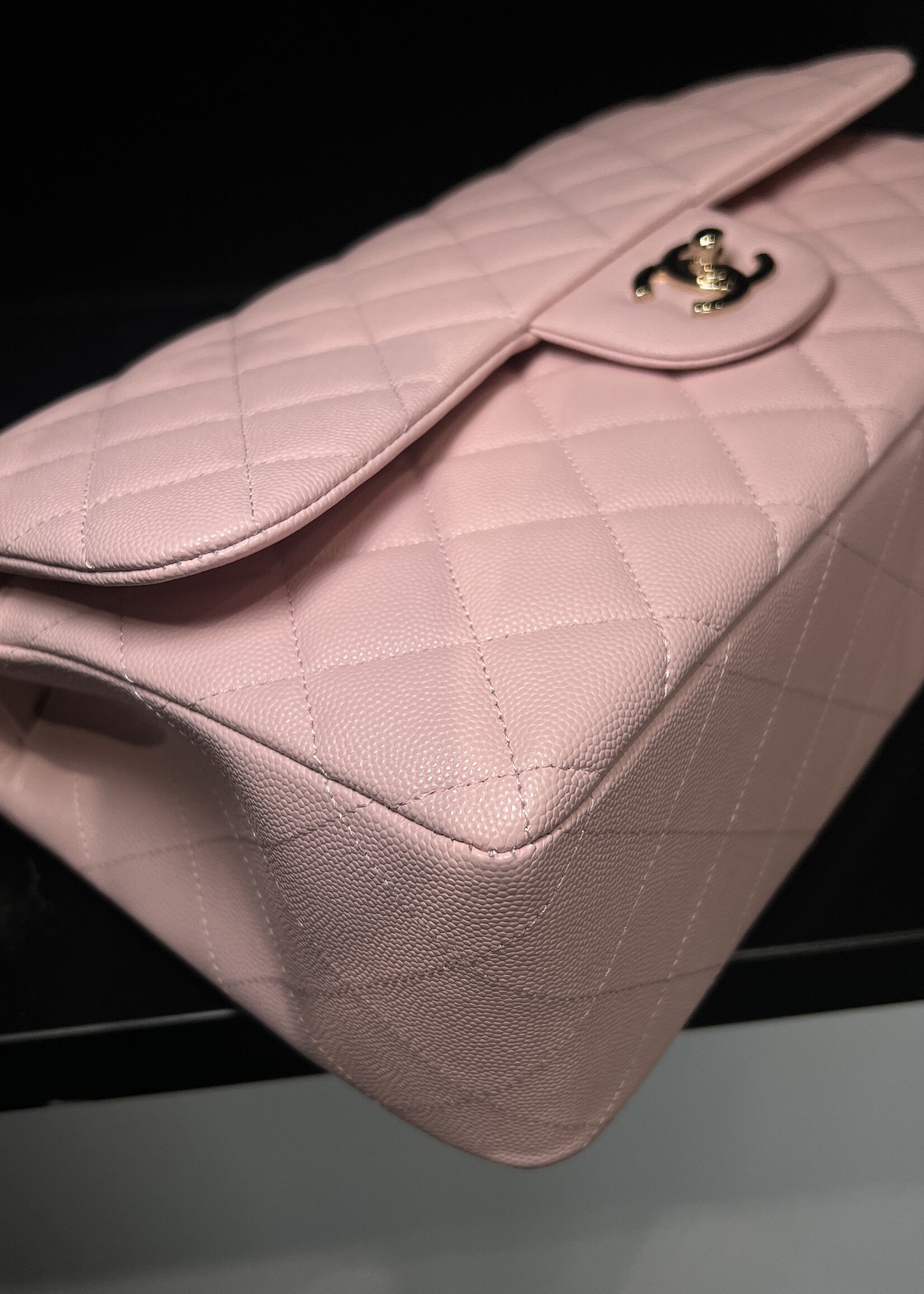 Chanel Chanel Jumbo Caviar Pink GHW
