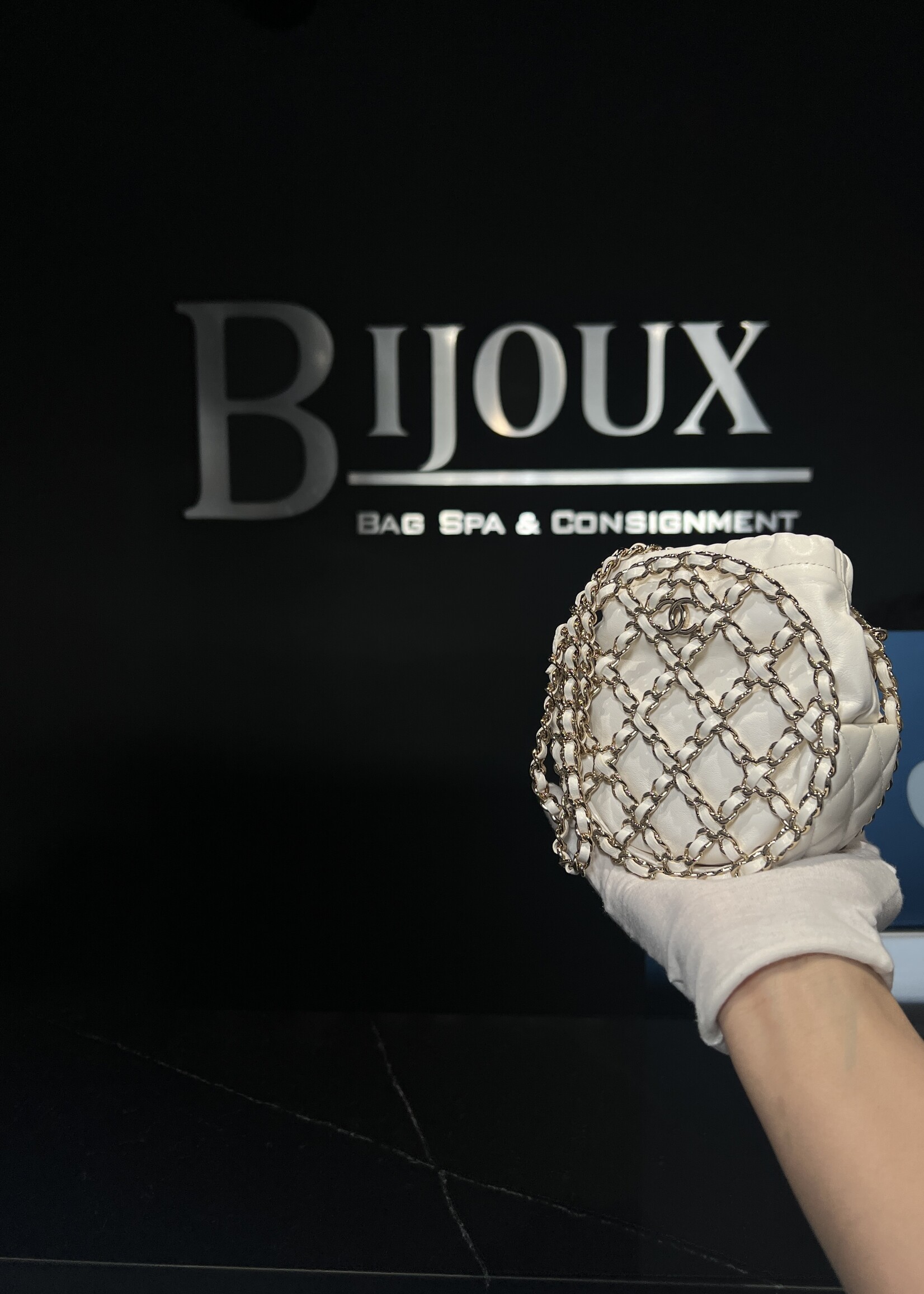 Chanel Chanel Round Cage