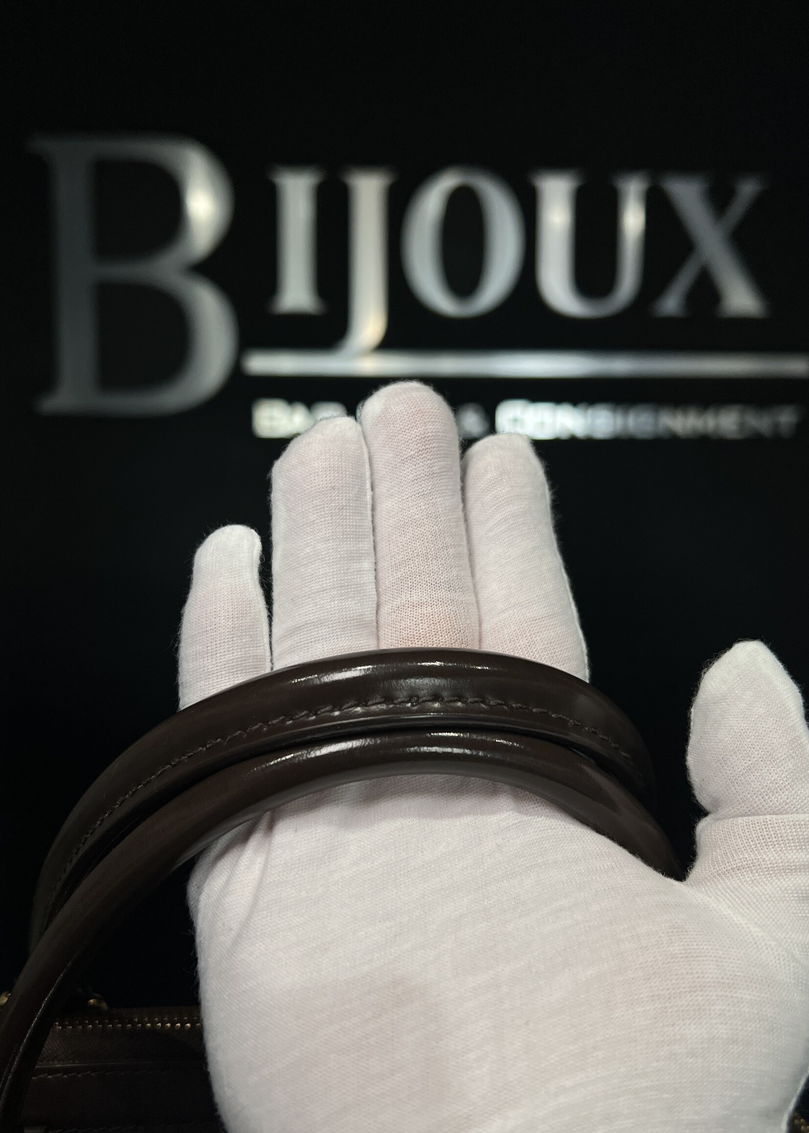 Louis Vuitton SOLD - Louis Vuitton Trevi MM