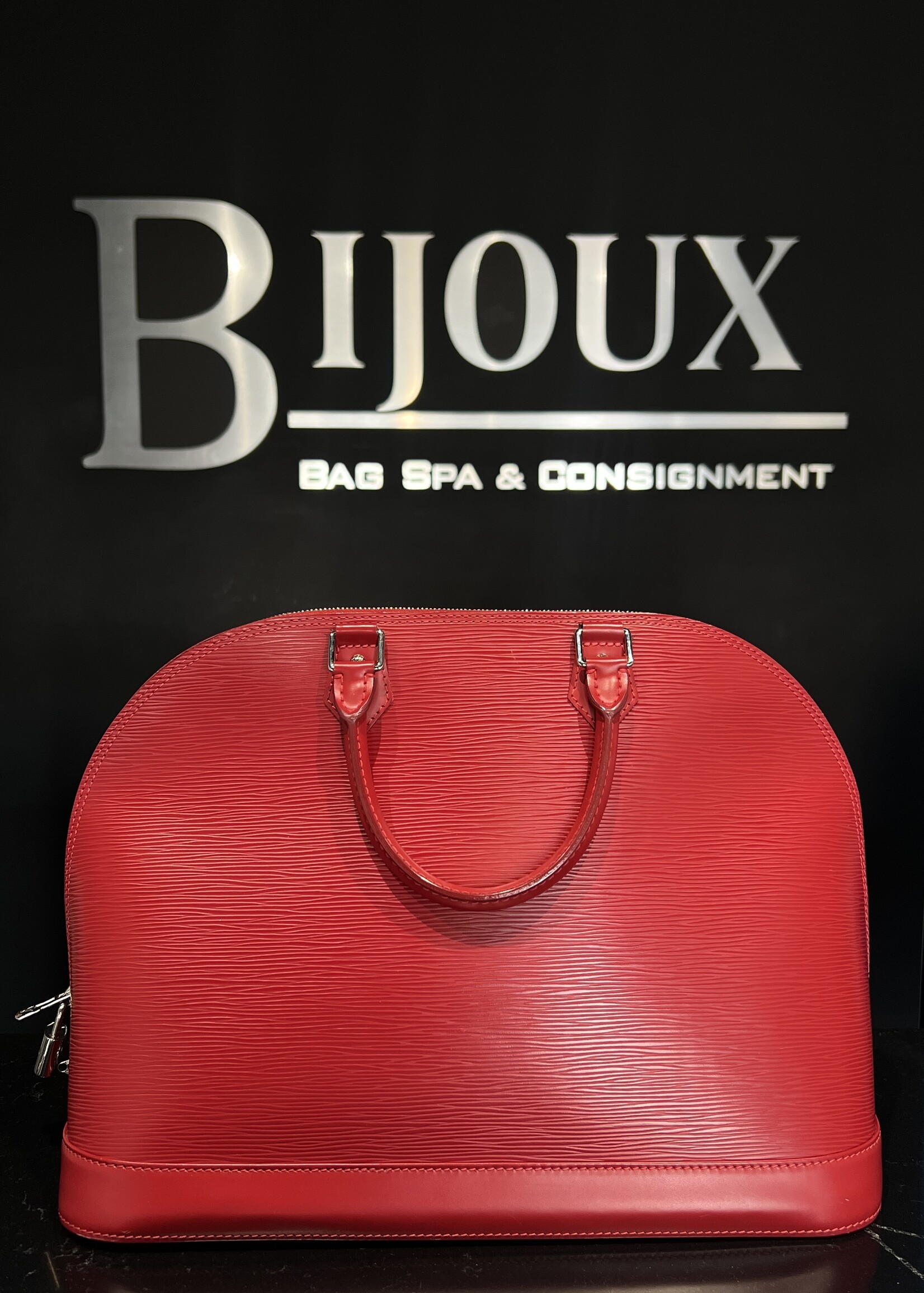 Louis Vuitton SOLD- Louis Vuitton Alma GM Red