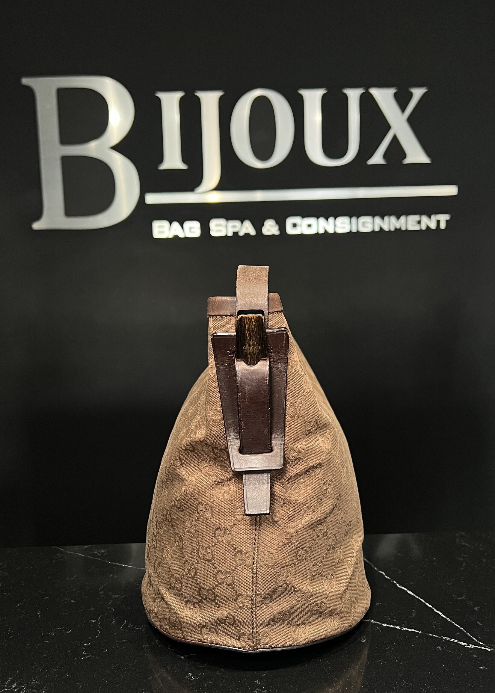 Gucci Gucci GG Canvas Bucket Shoulder Bag