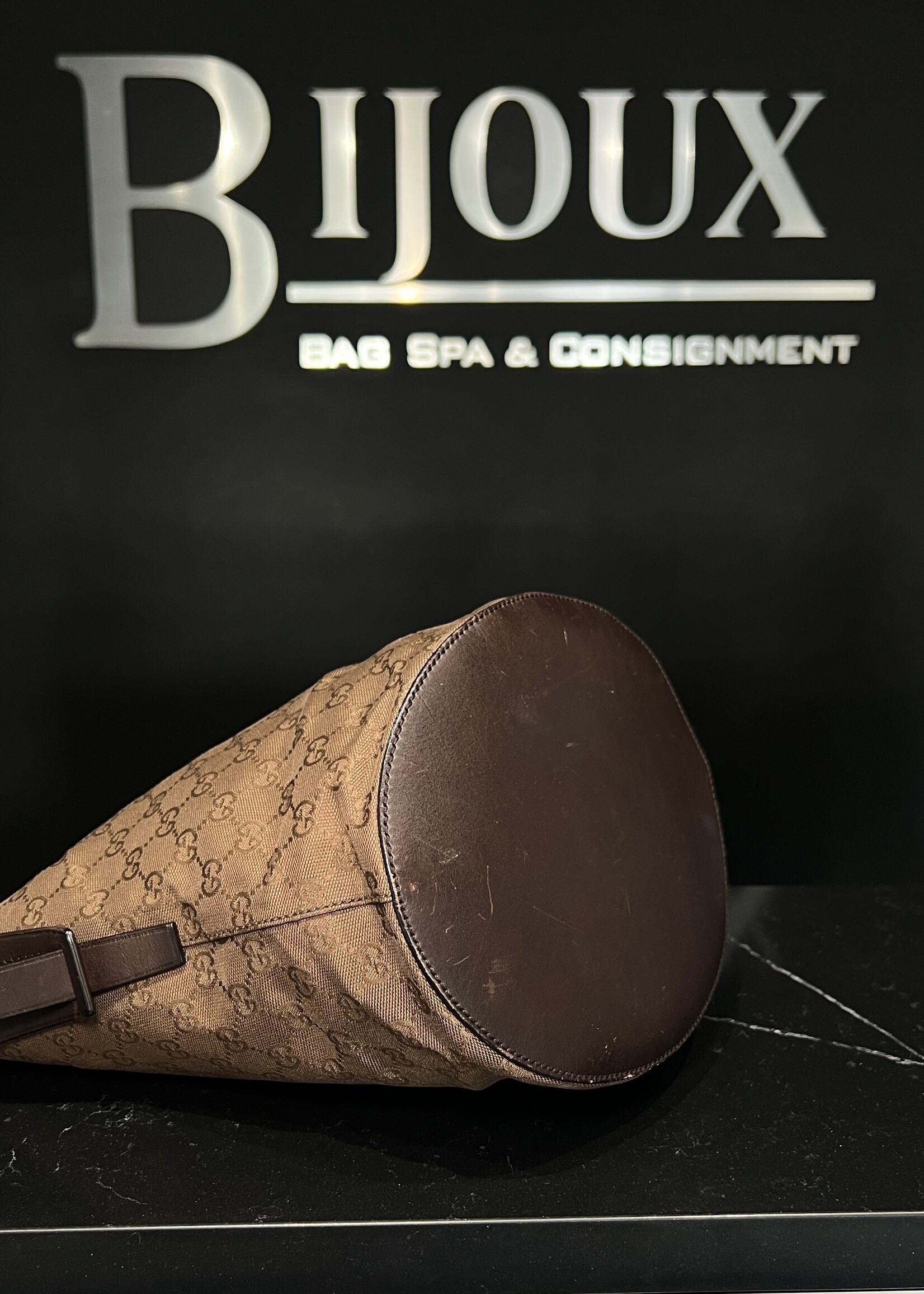 Gucci Gucci GG Canvas Bucket Shoulder Bag