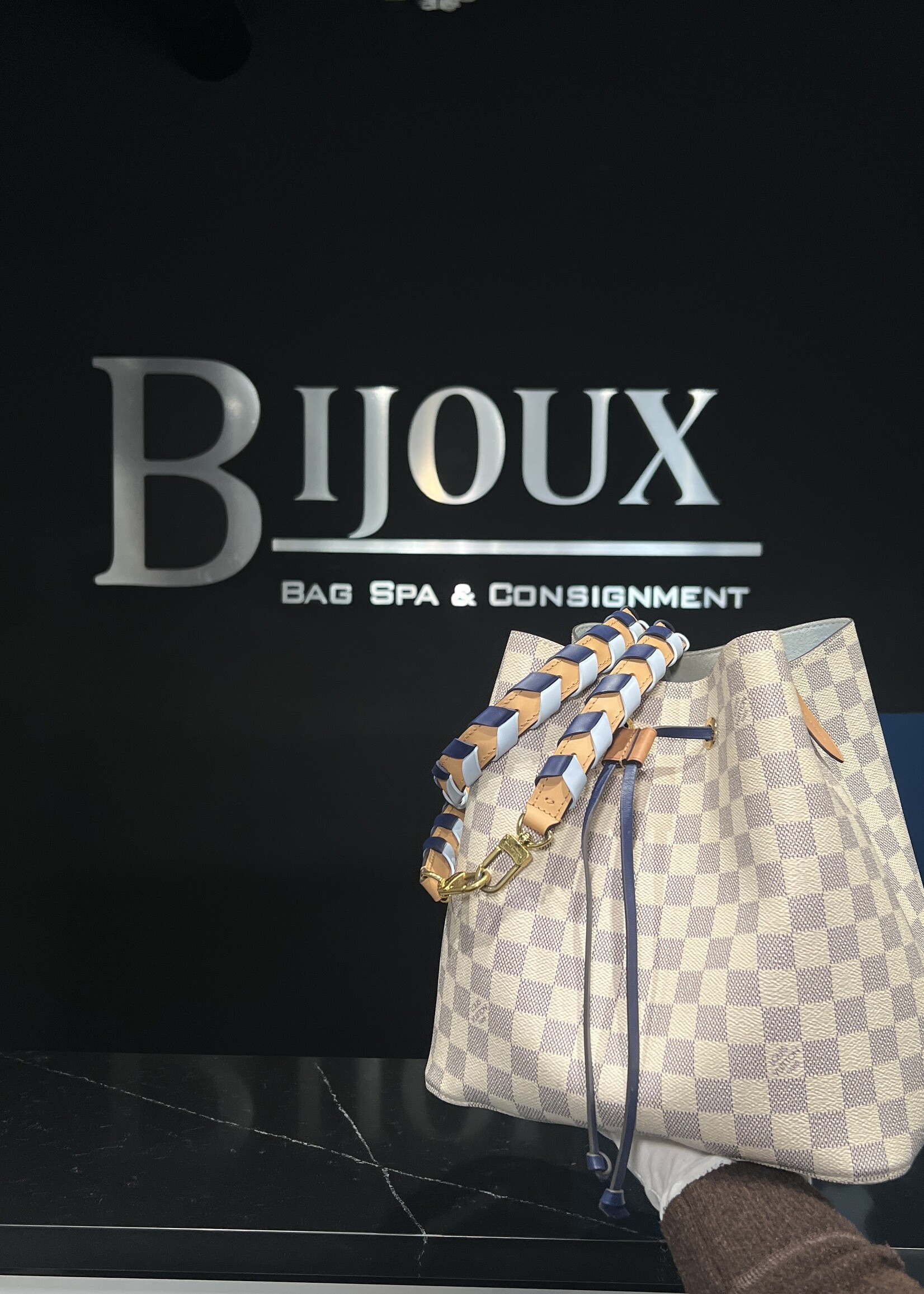 Louis Vuitton SOLD - Louis Vuitton Noe MM Azur