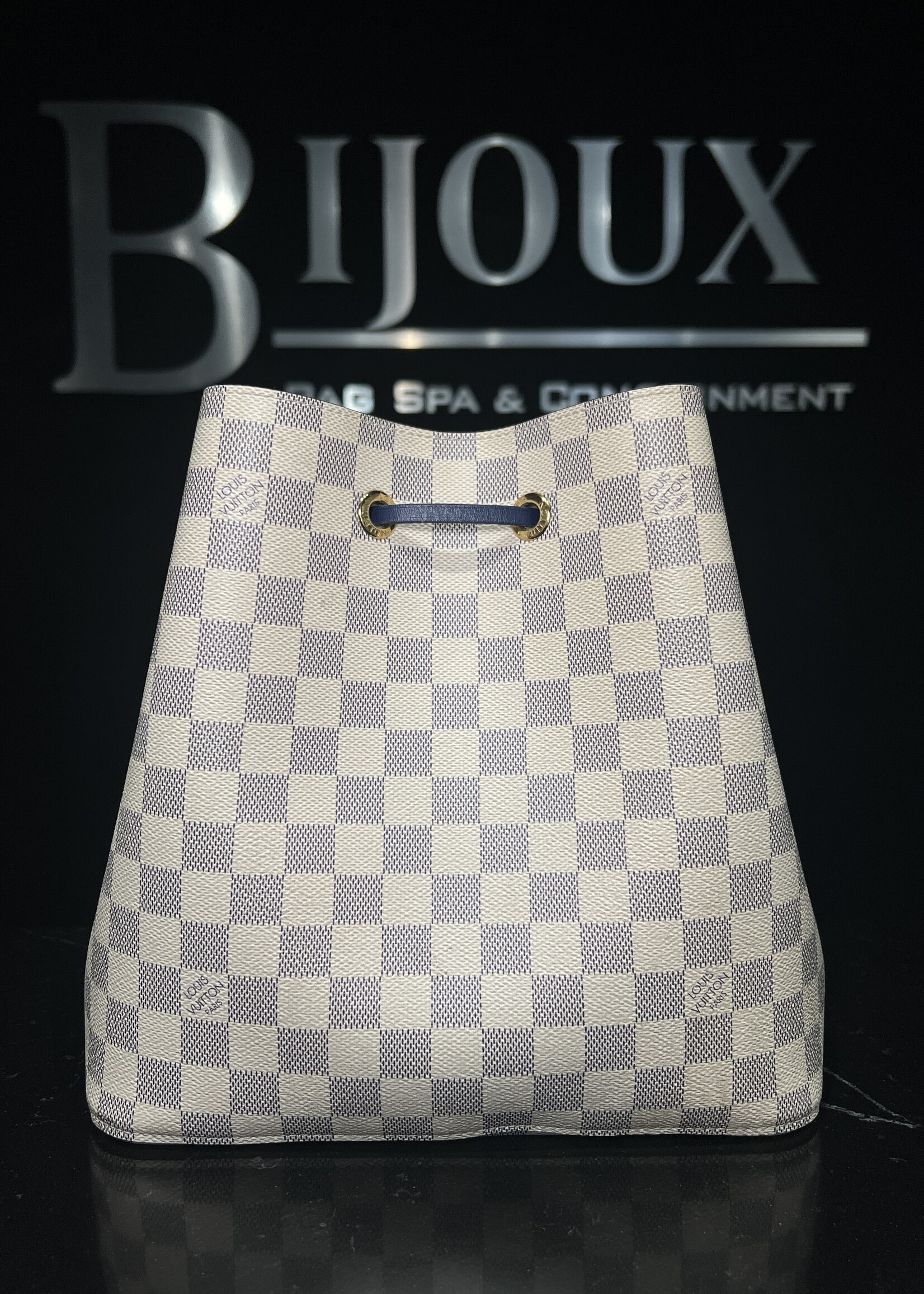 Louis Vuitton SOLD - Louis Vuitton Noe MM Azur