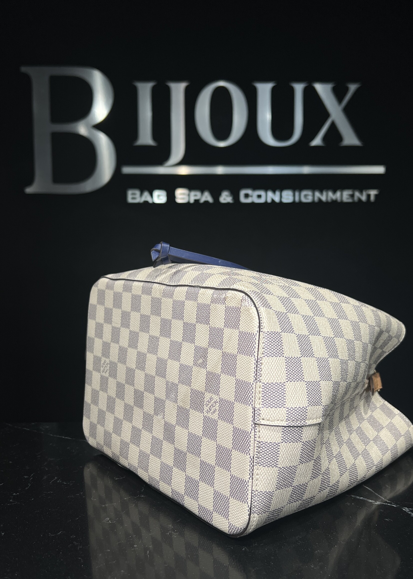 Louis Vuitton SOLD - Louis Vuitton Noe MM Azur