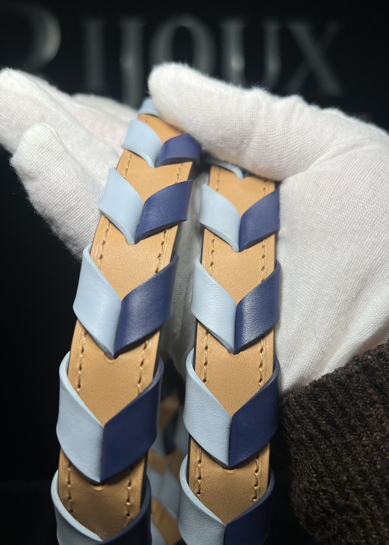 Louis Vuitton Louis Vuitton Noe MM Azur