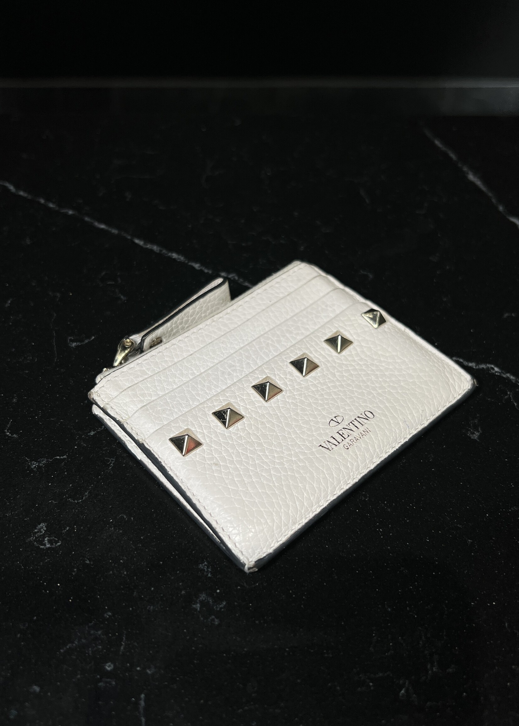 Valentino Valentino Rockstud Grainy Calfskin Cardholder