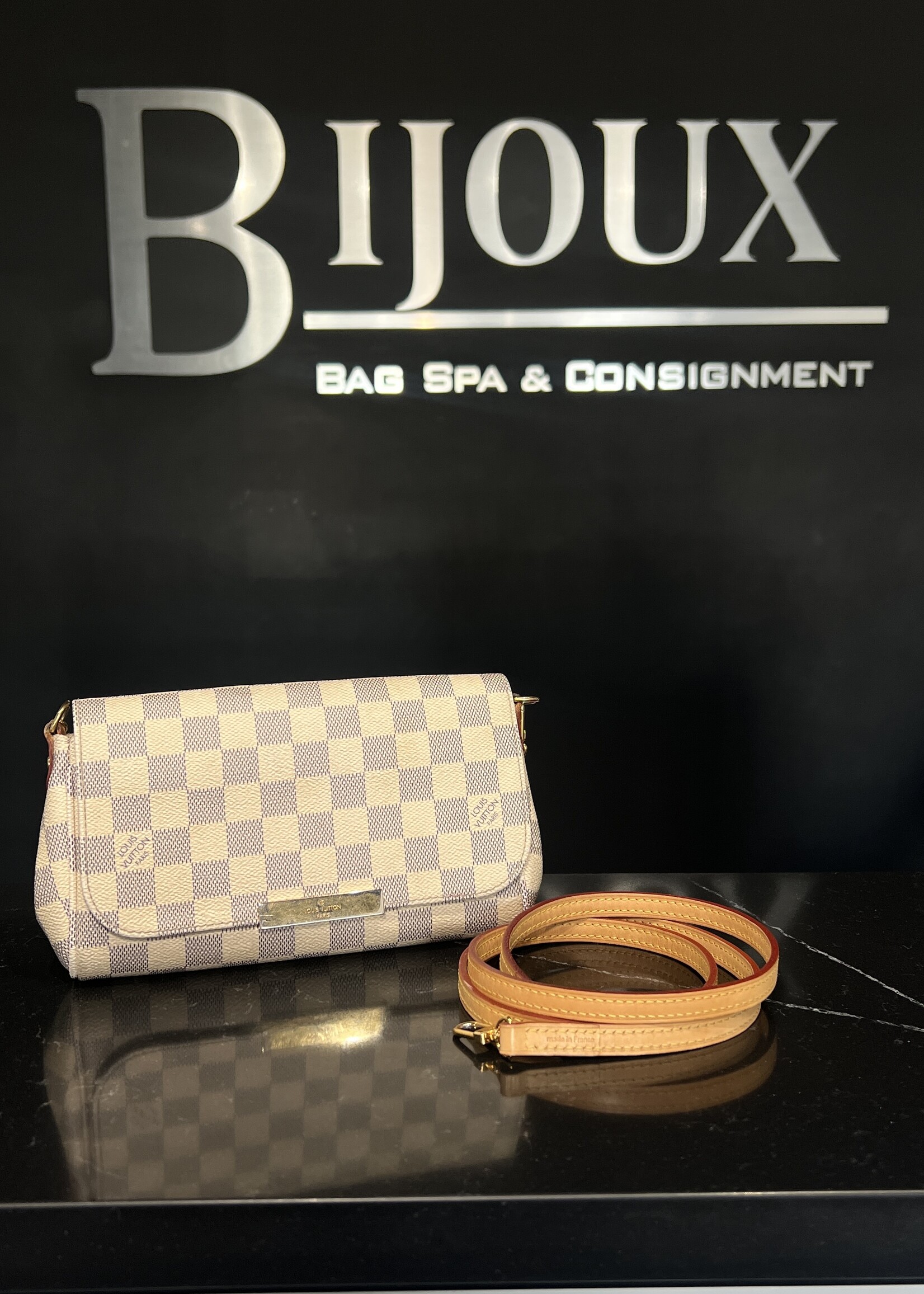 Louis Vuitton Louis Vuitton Favorite PM Damier Azur