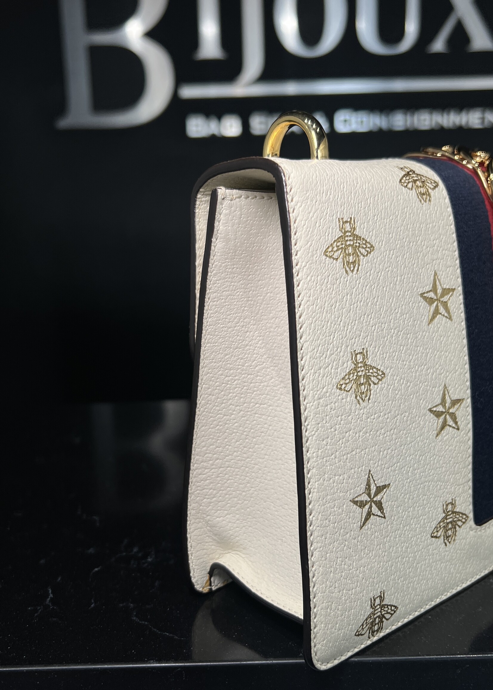 Gucci SOLD - Gucci Sylvie Bee Bag