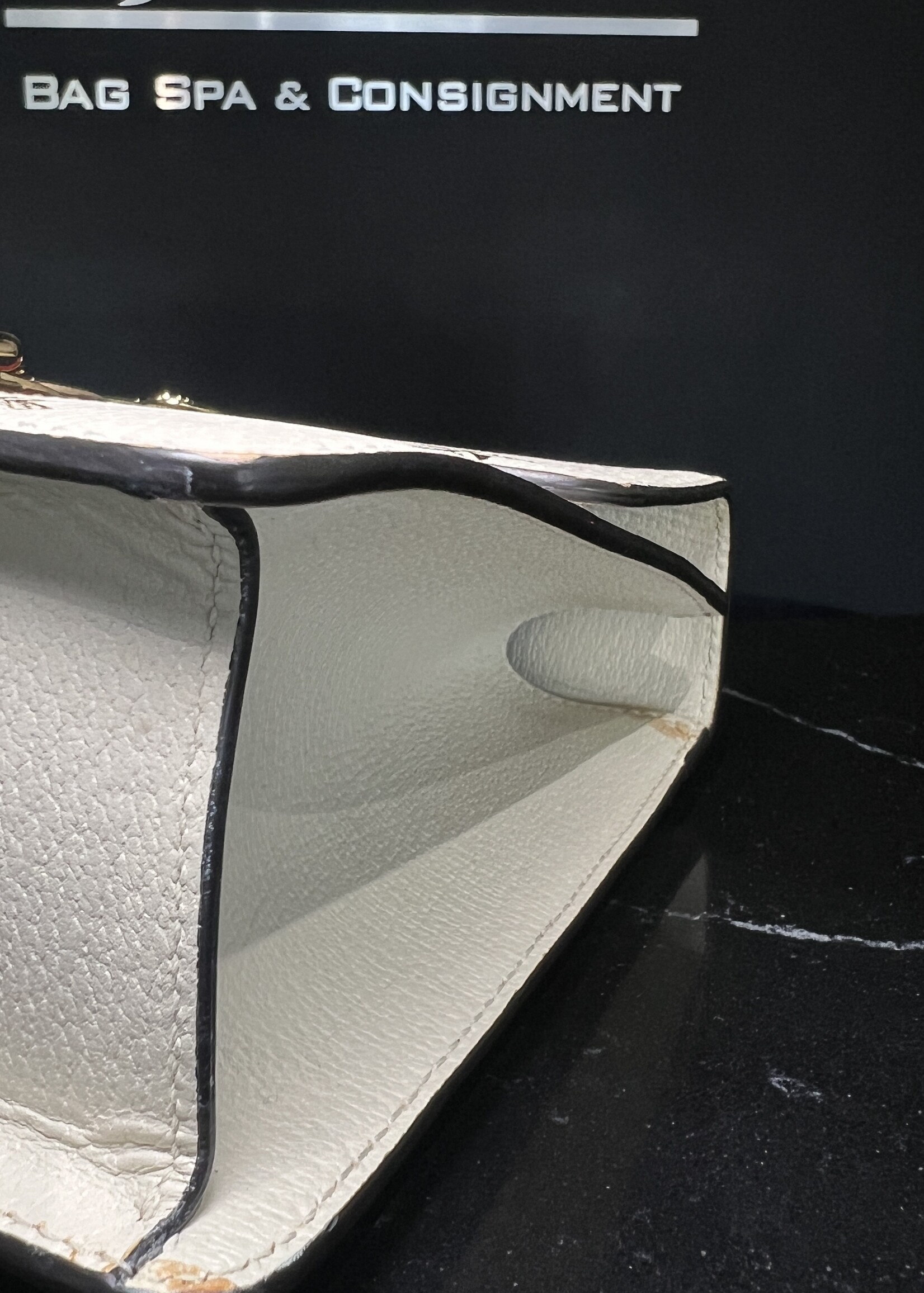 Gucci SOLD - Gucci Sylvie Bee Bag