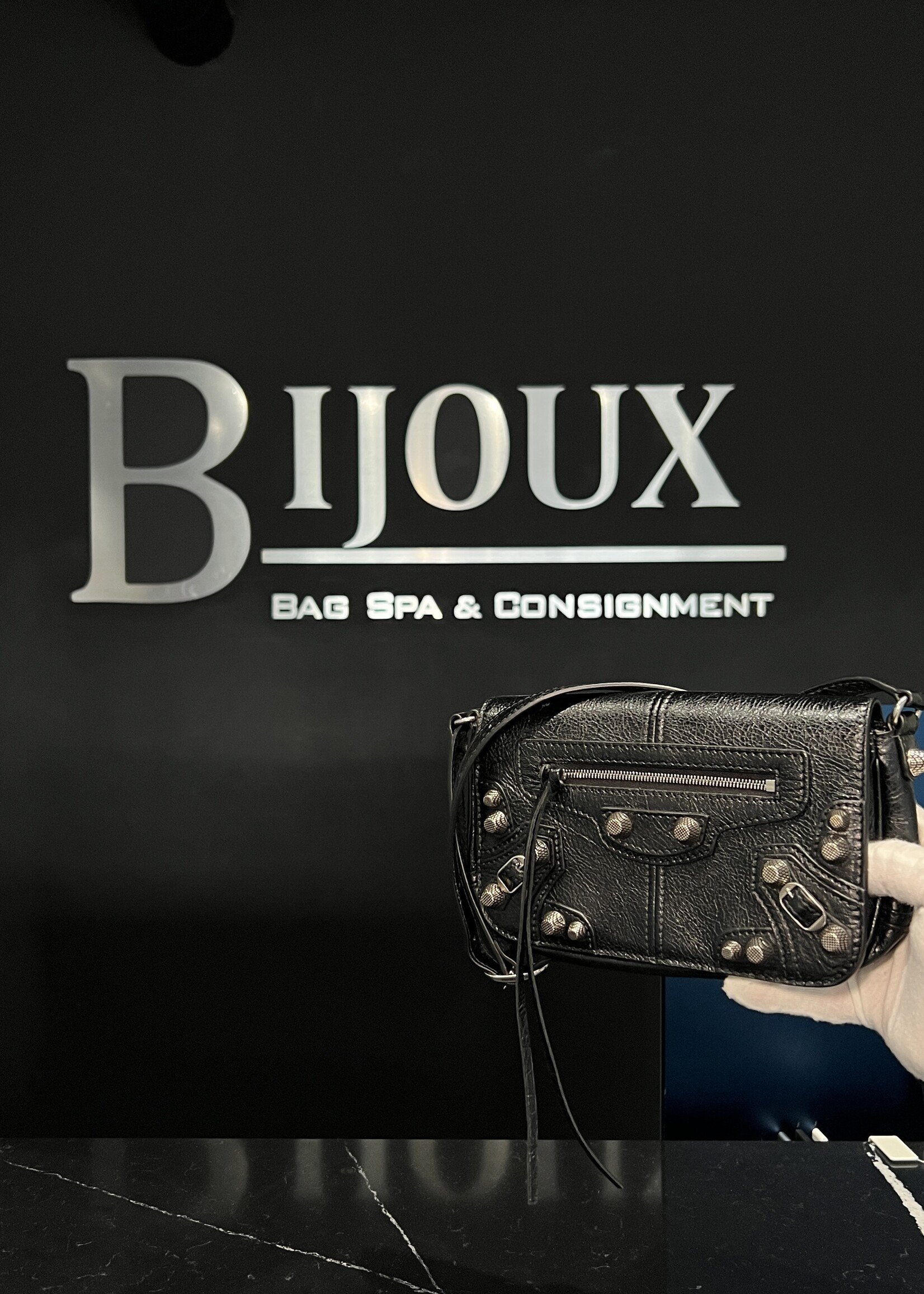 Balenciaga Balenciaga Le Cagole XS Flap Bag