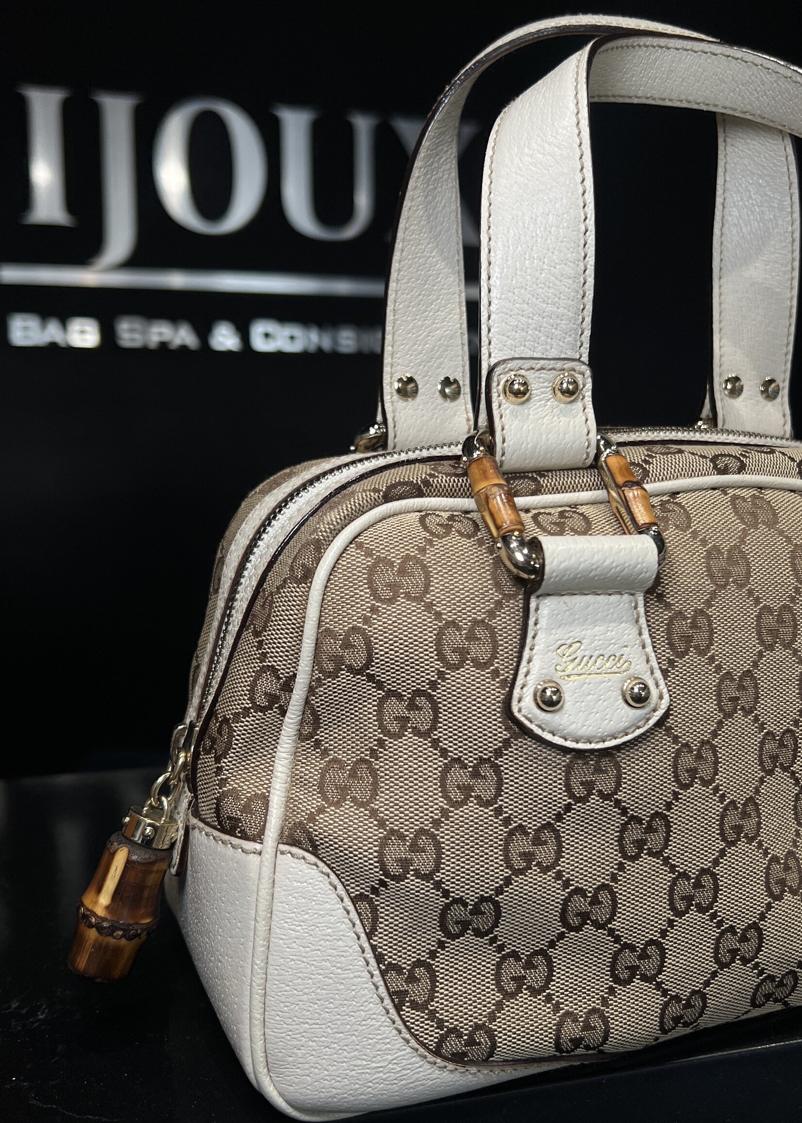 Gucci Gucci Bamboo Daily Top Handle Bag