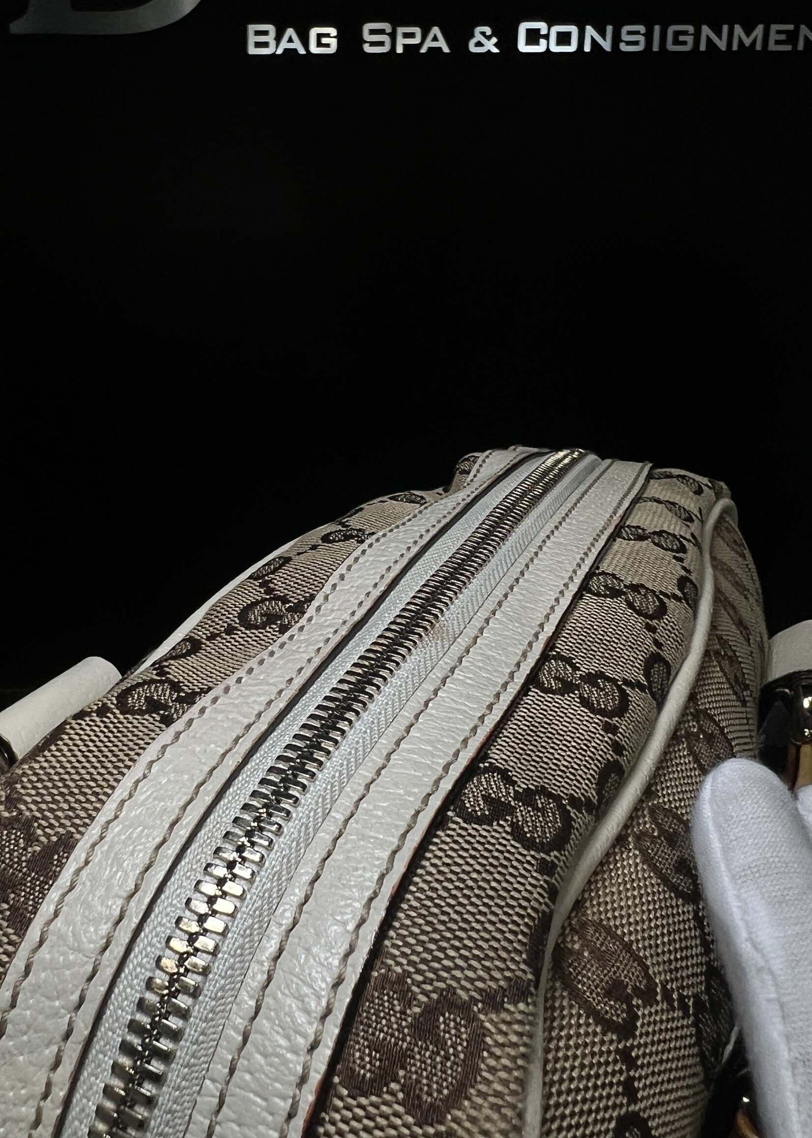 Gucci Gucci Bamboo Daily Top Handle Bag