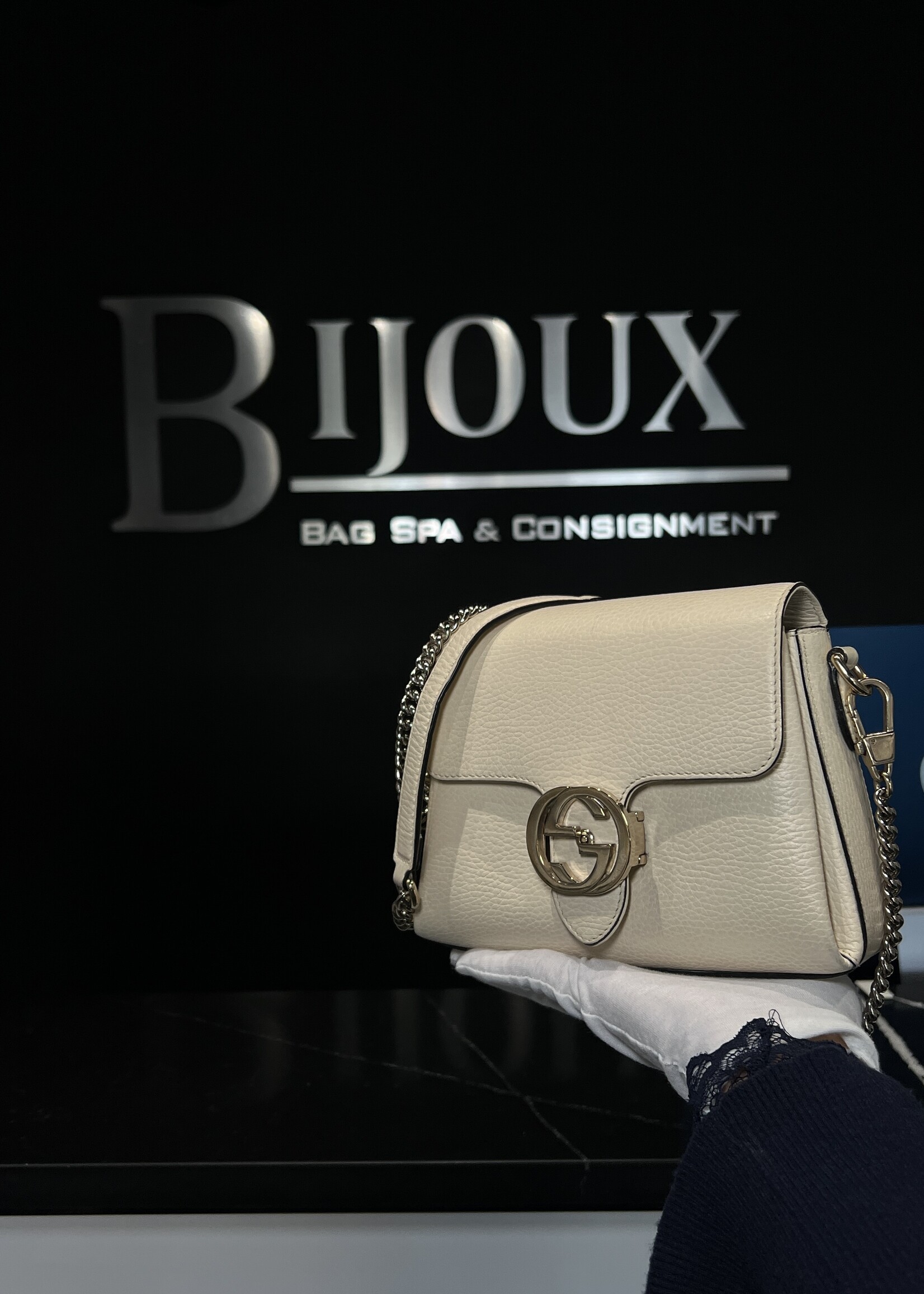 Gucci Gucci Small Dollar White Bag