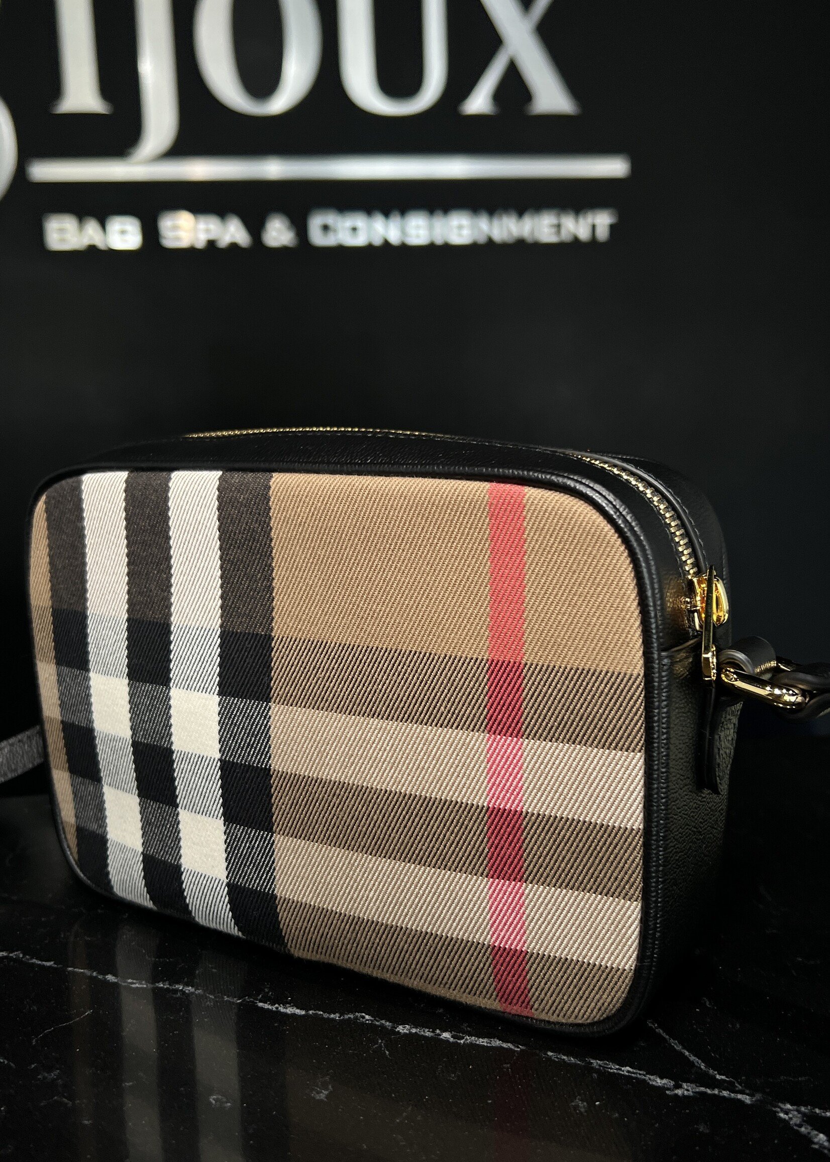 Burberry Burberry Nova Check Crossbody