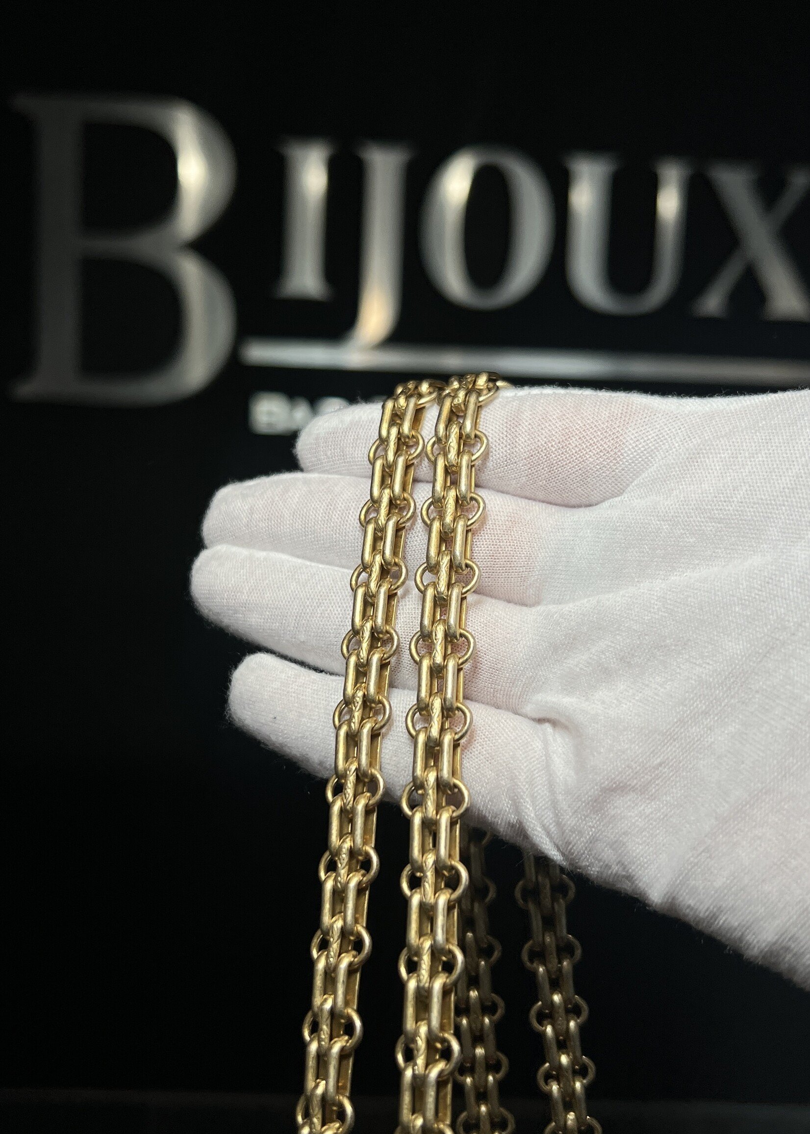 Chanel Chanel Medium Reissue Pink