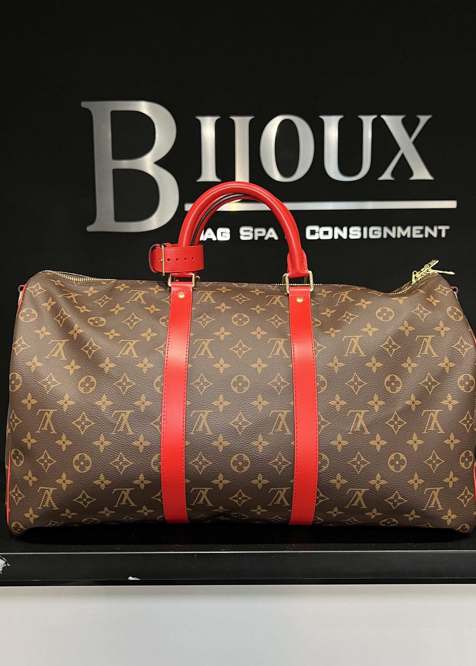 Louis Vuitton Louis Vuitton Monogram Keepall Bandouliere 50