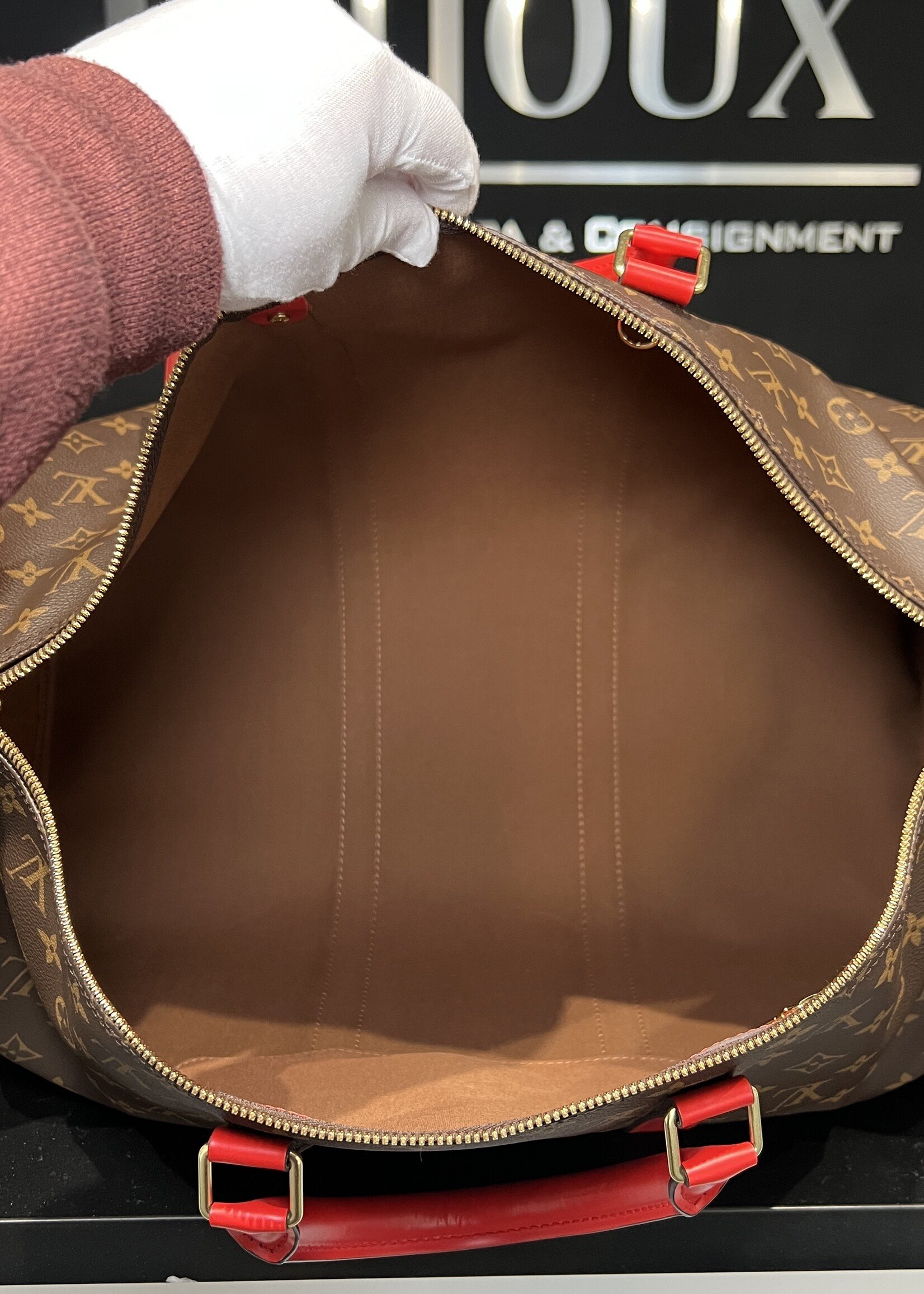 Louis Vuitton Louis Vuitton Monogram Keepall Bandouliere 50