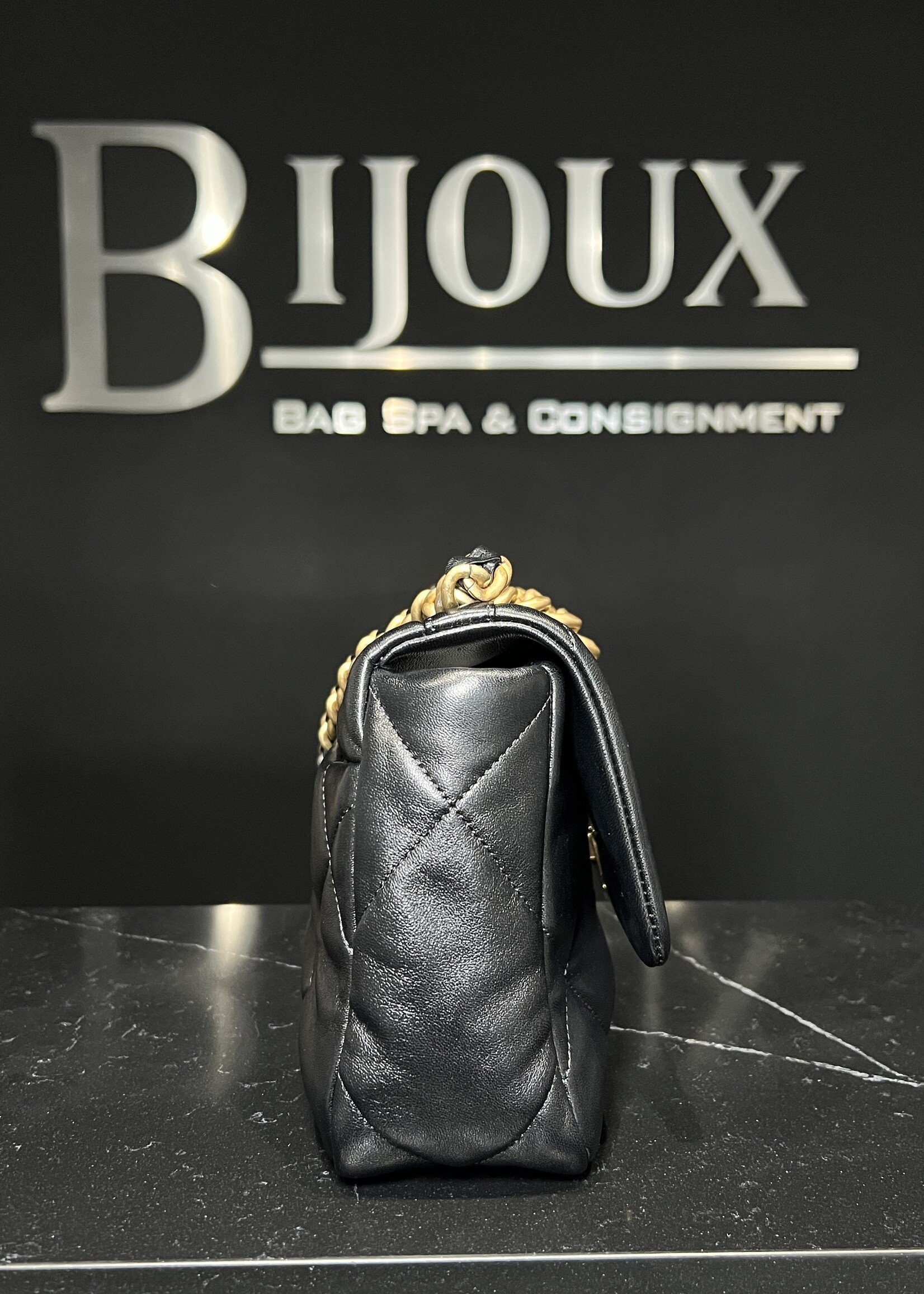 Chanel Chanel Lambskin Quilted Medium 19 Flap Black