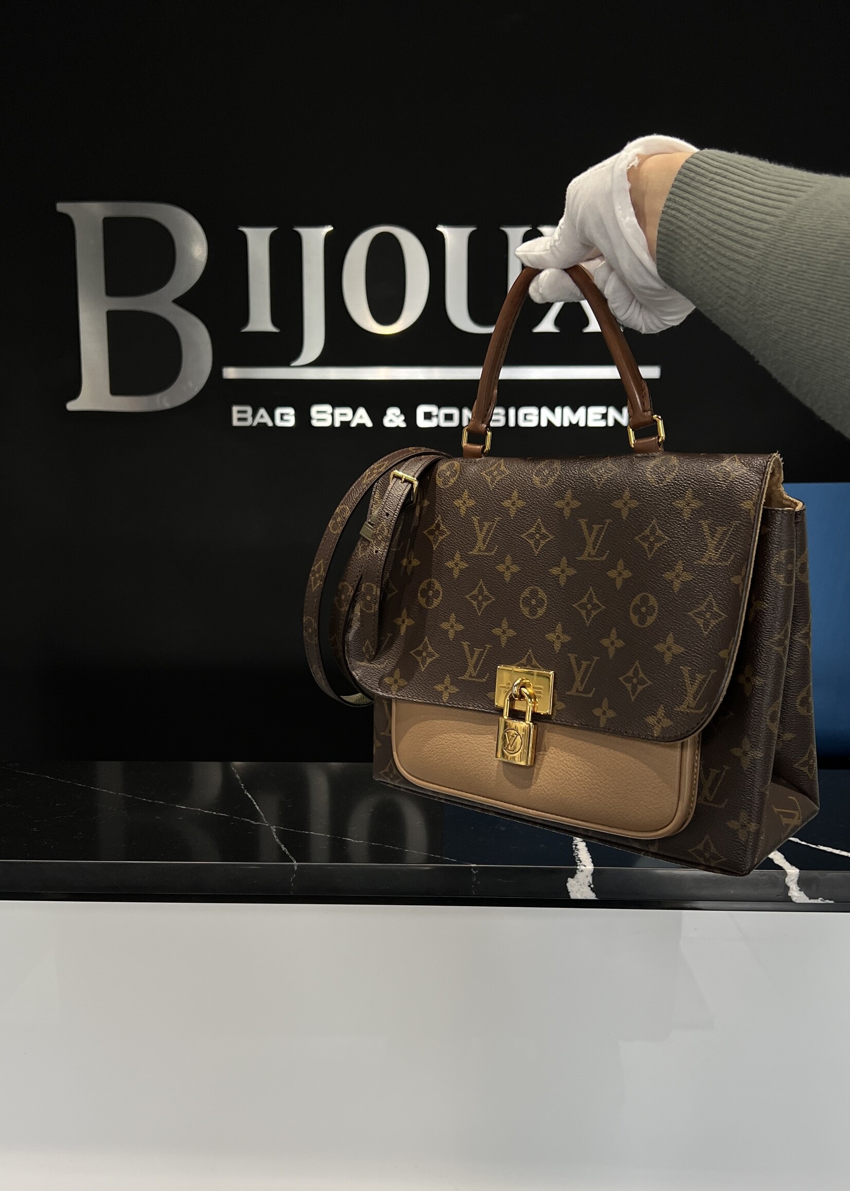 Louis Vuitton Louis Vuitton Marignan