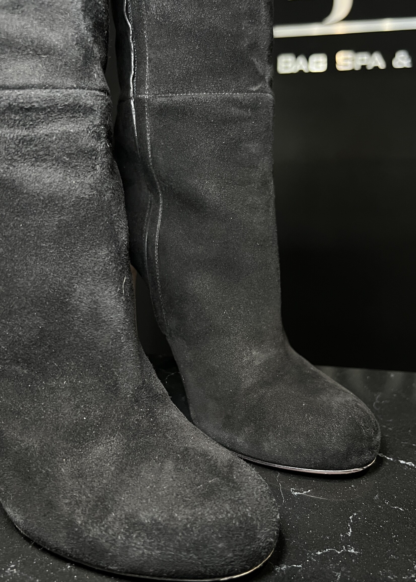 Gucci Gucci Knee High Suede Boots 38