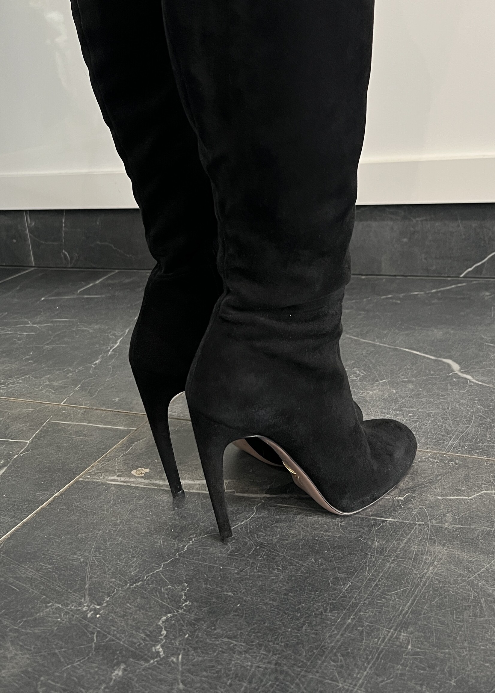 Gucci Gucci Knee High Suede Boots 38