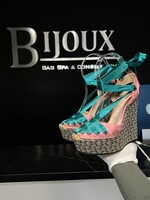 Gucci Gucci Satin Ribbon Wedge Heels 36