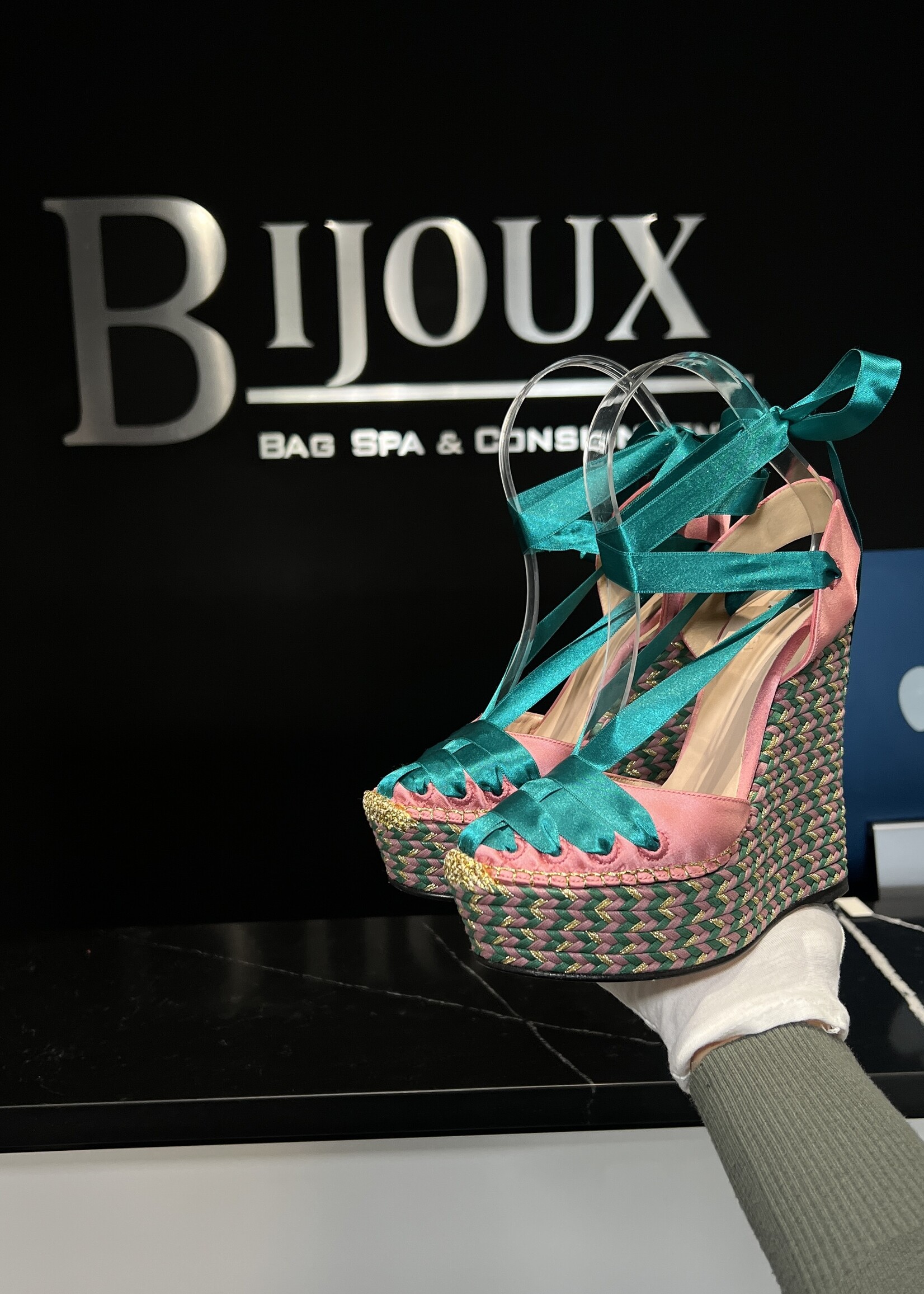 Gucci Gucci Satin Ribbon Wedge Heels 36