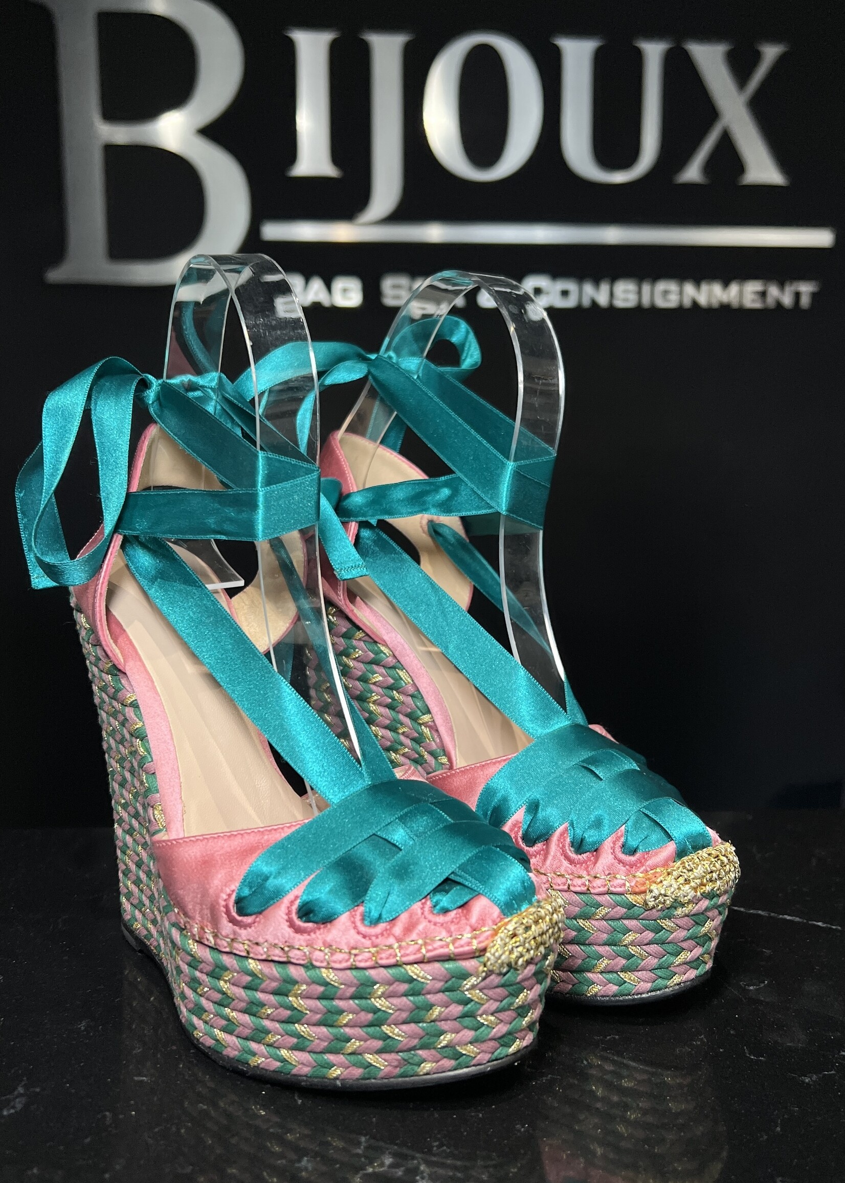 Gucci Gucci Satin Ribbon Wedge Heels 36