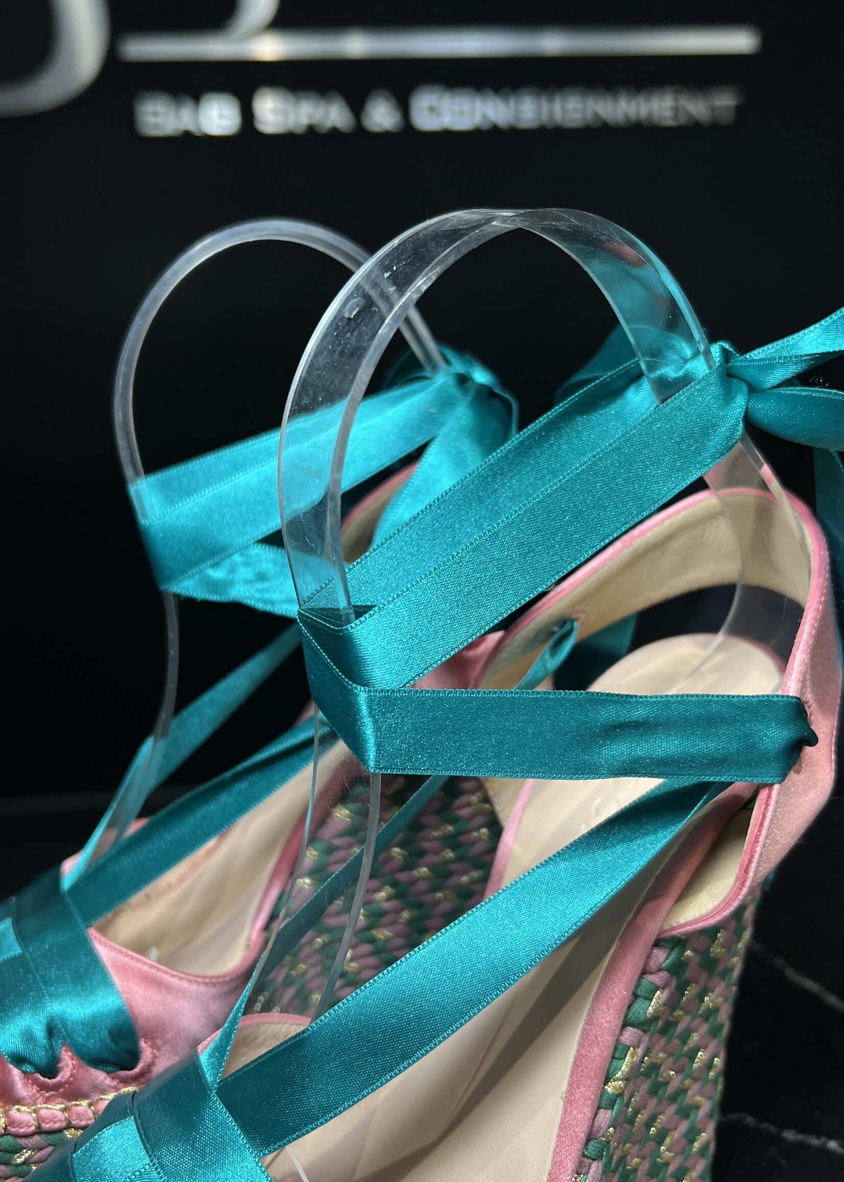 Gucci Gucci Satin Ribbon Wedge Heels 36