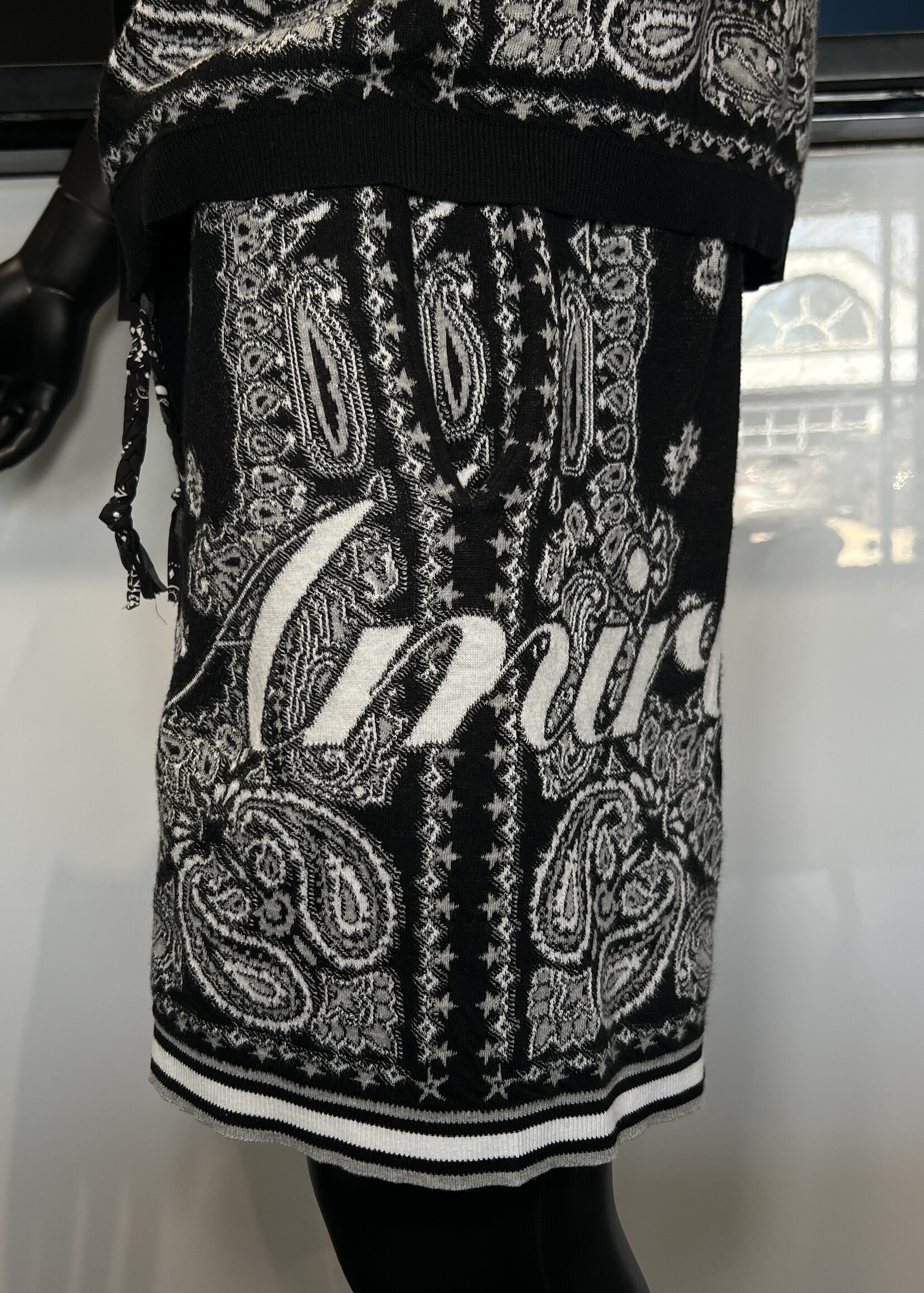 Amiri Bandana Black Shorts- UK 32/ Small