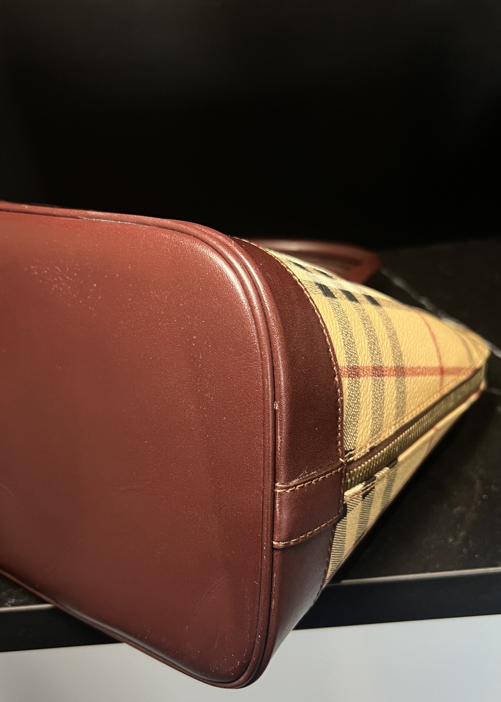 Burberry SOLD- Burberry Haymarket Check Picadilly Bowler