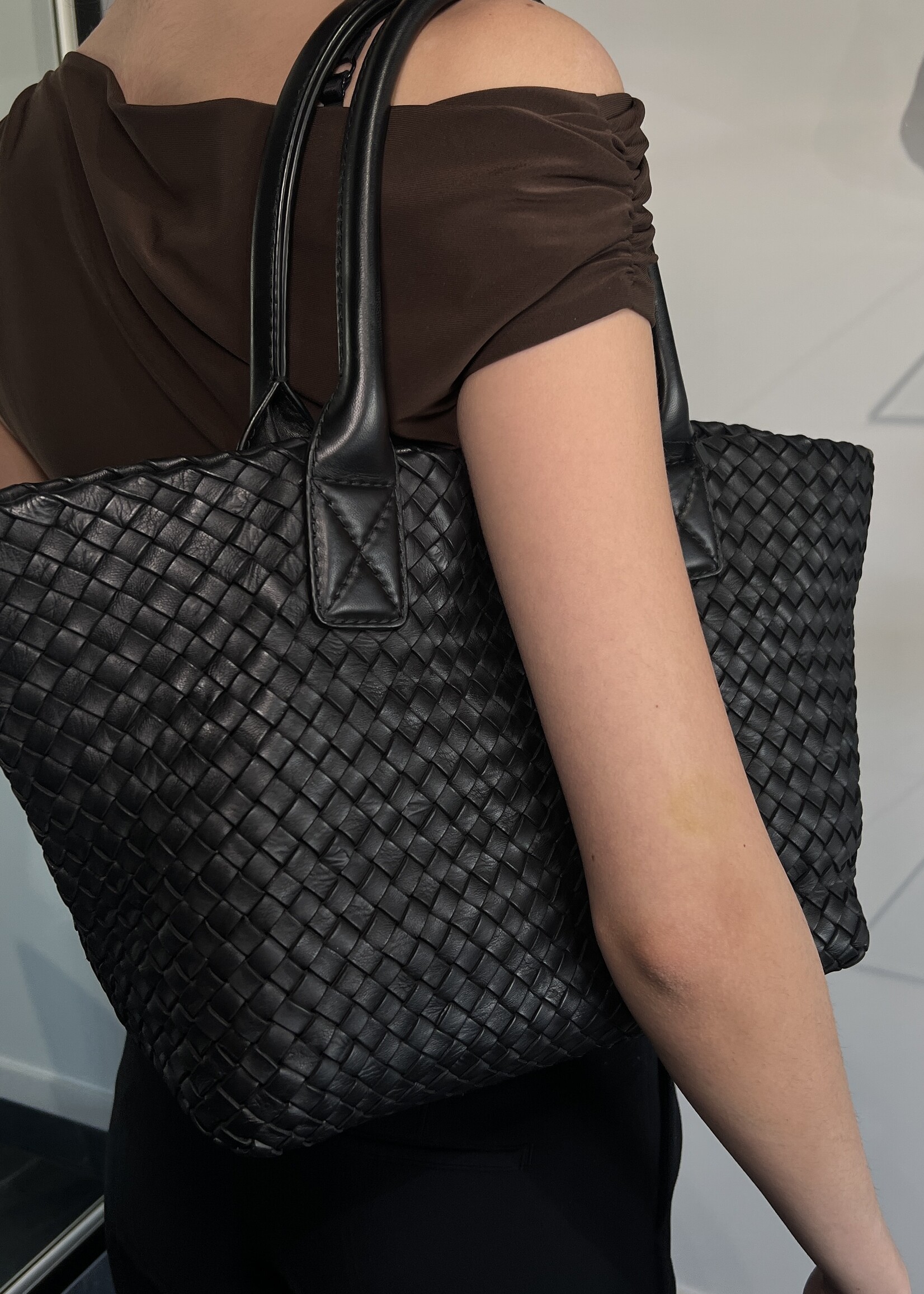 Bottega Veneta Bottega Veneta Nappa Intrecciato Small Cabat Tote